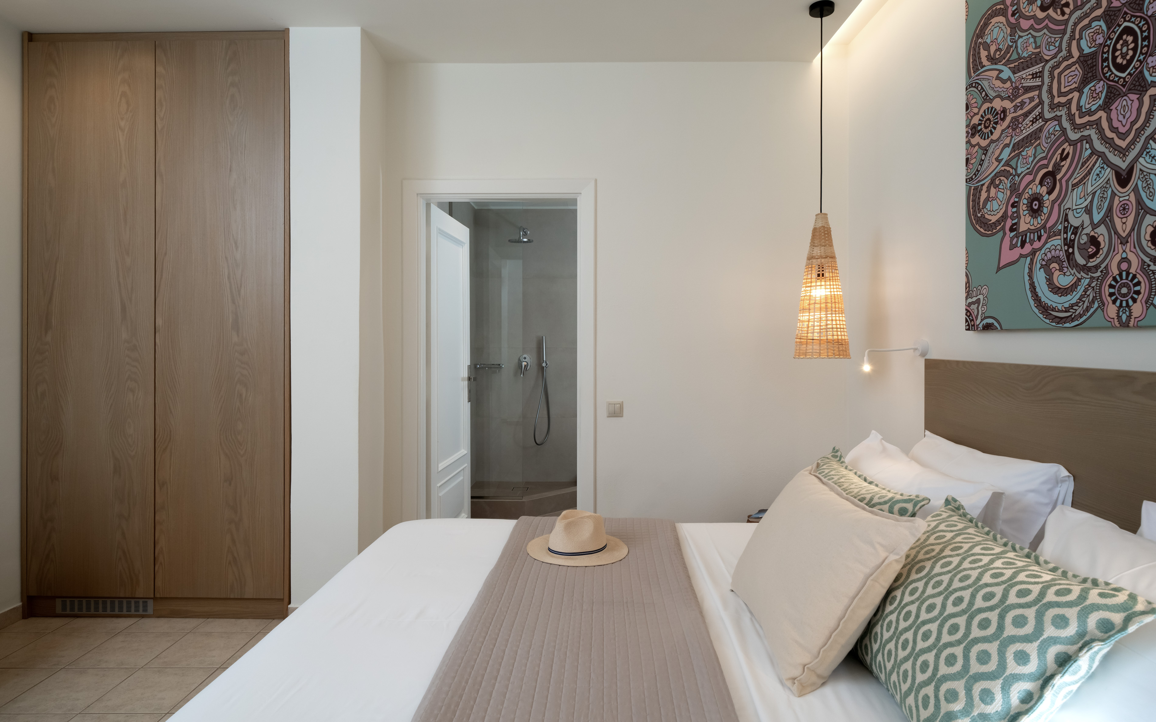 Double or Twin Standard