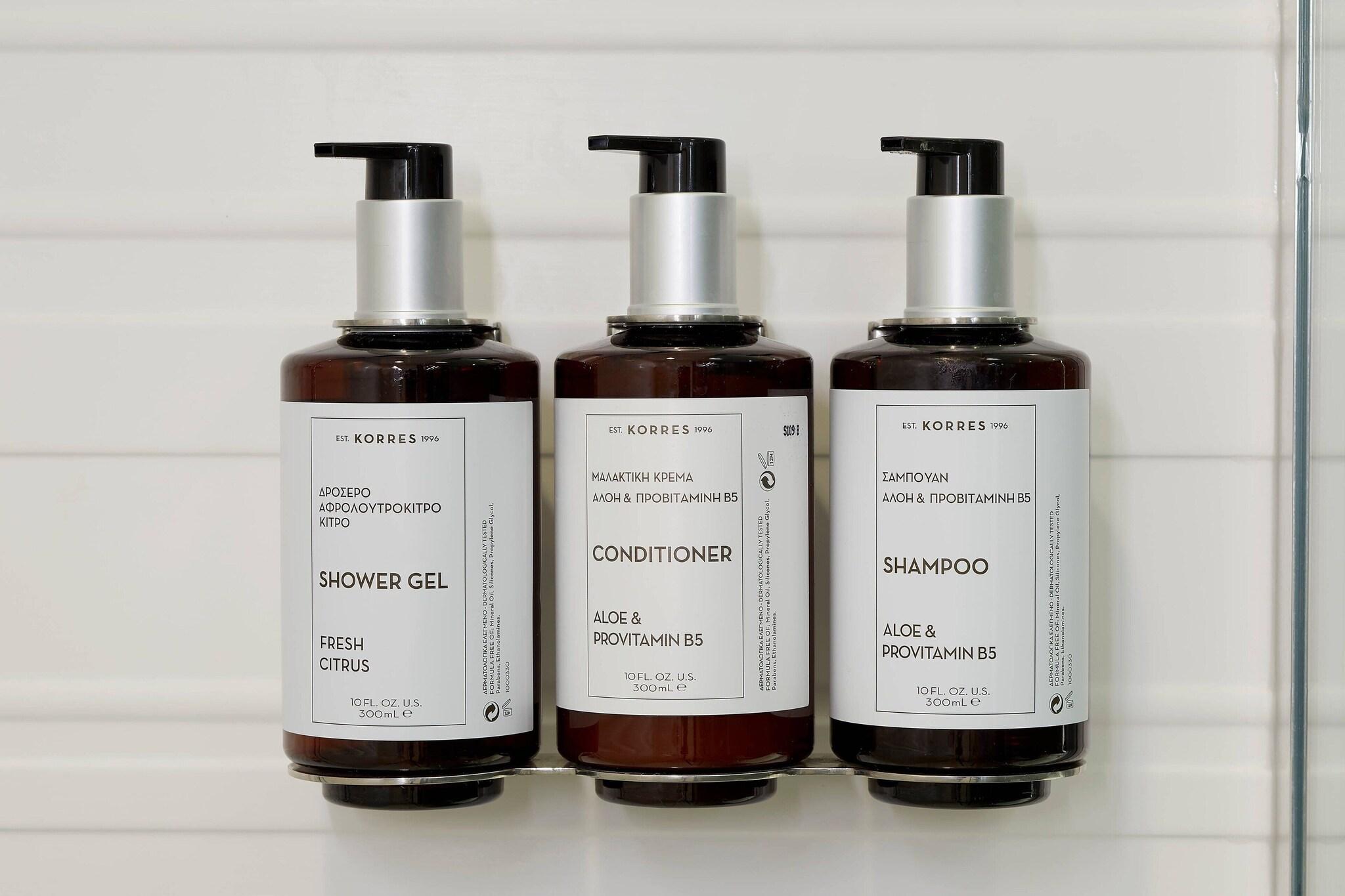 Double Bay View King Bed