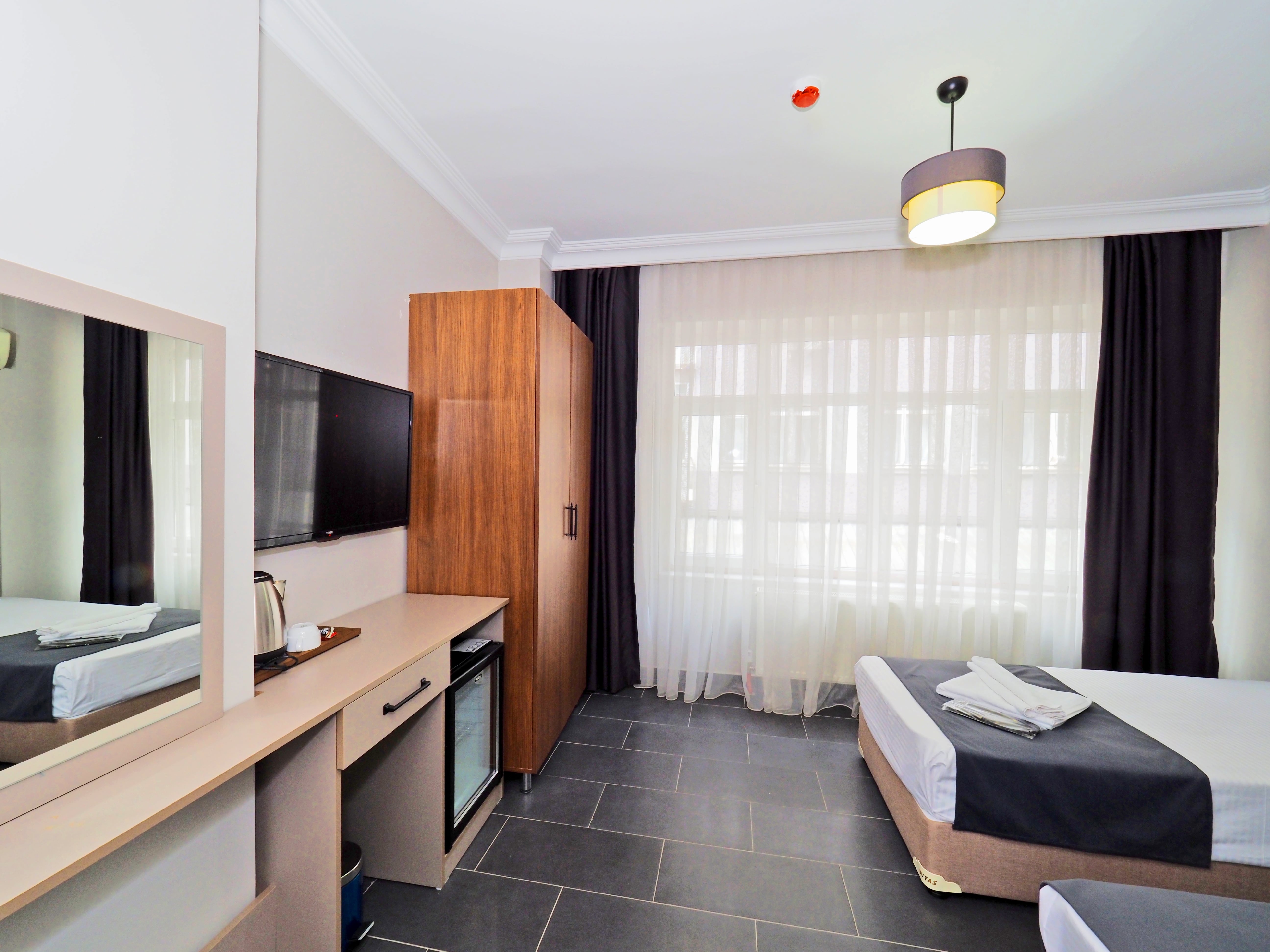 Double or Twin Deluxe