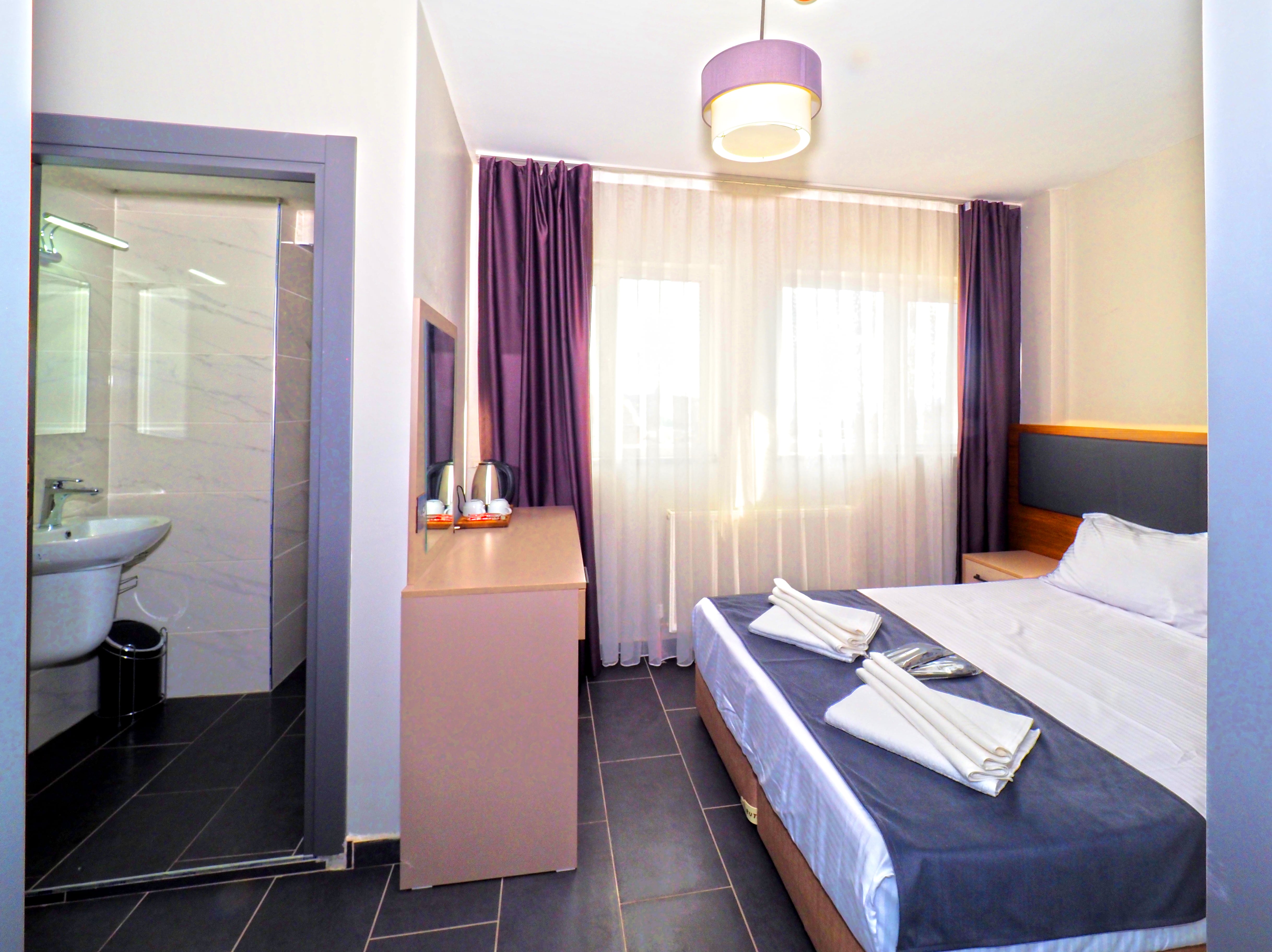 Double or Twin Deluxe