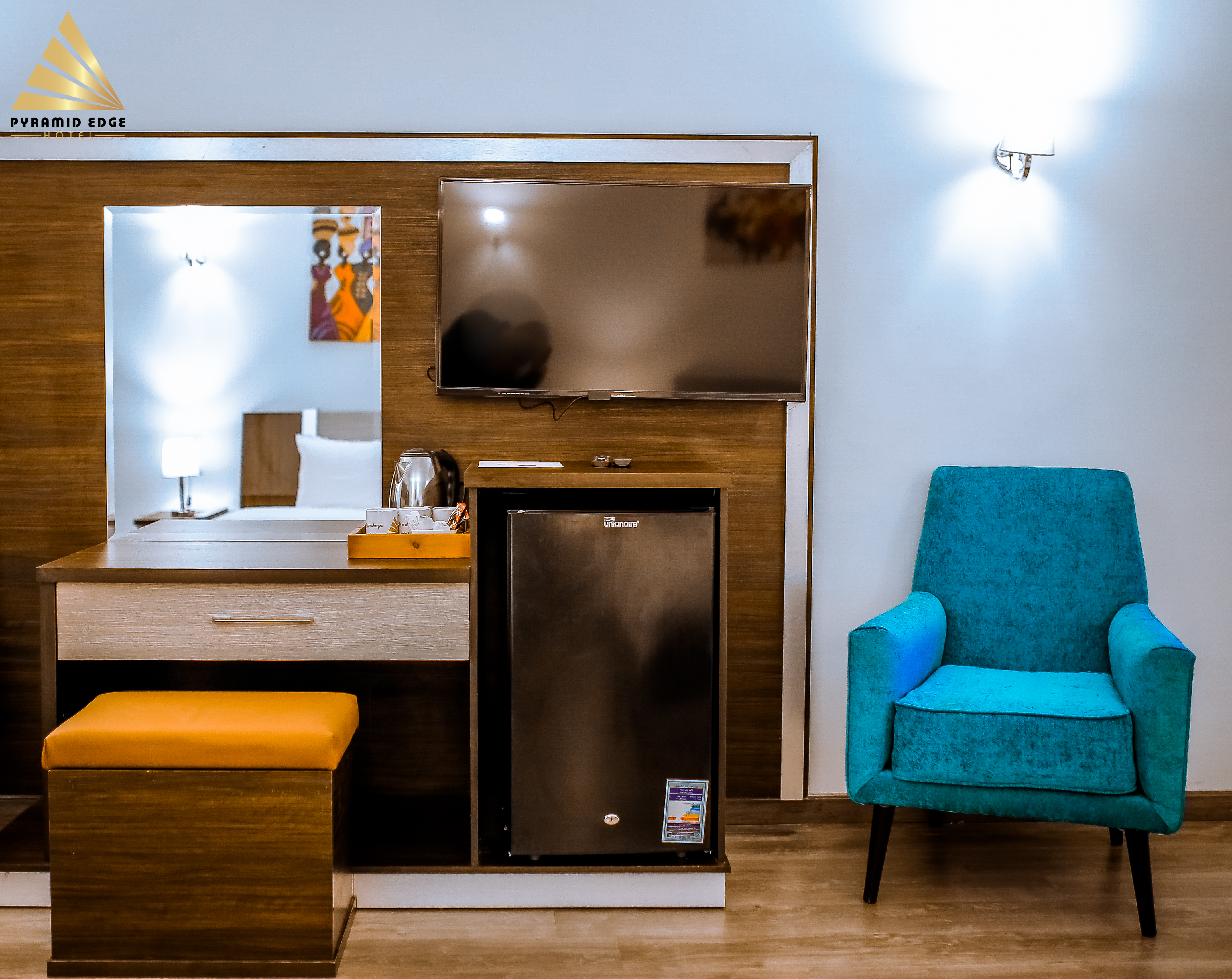 Double Deluxe One Bed