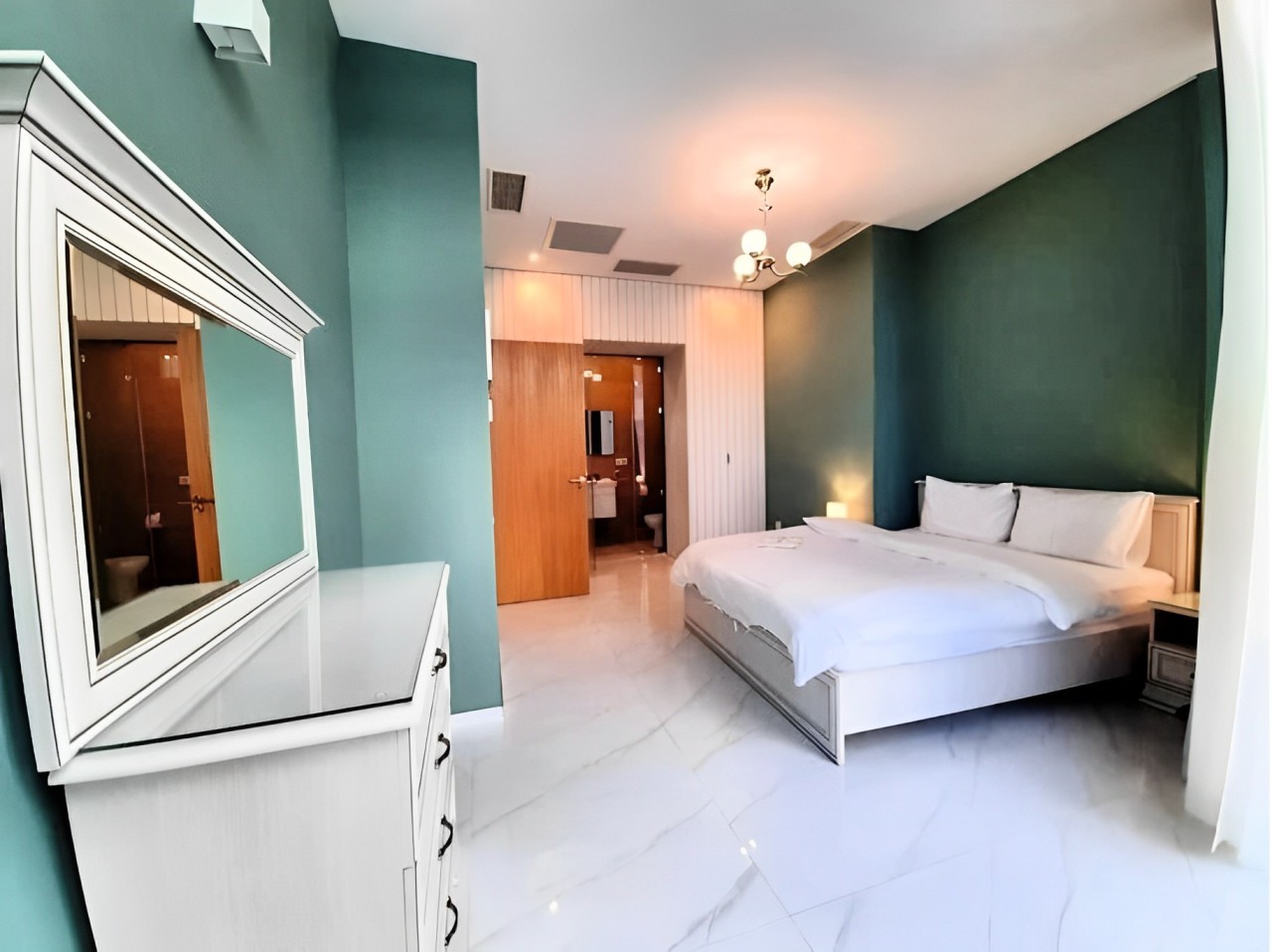 Family Room Deluxe Two Bedroom