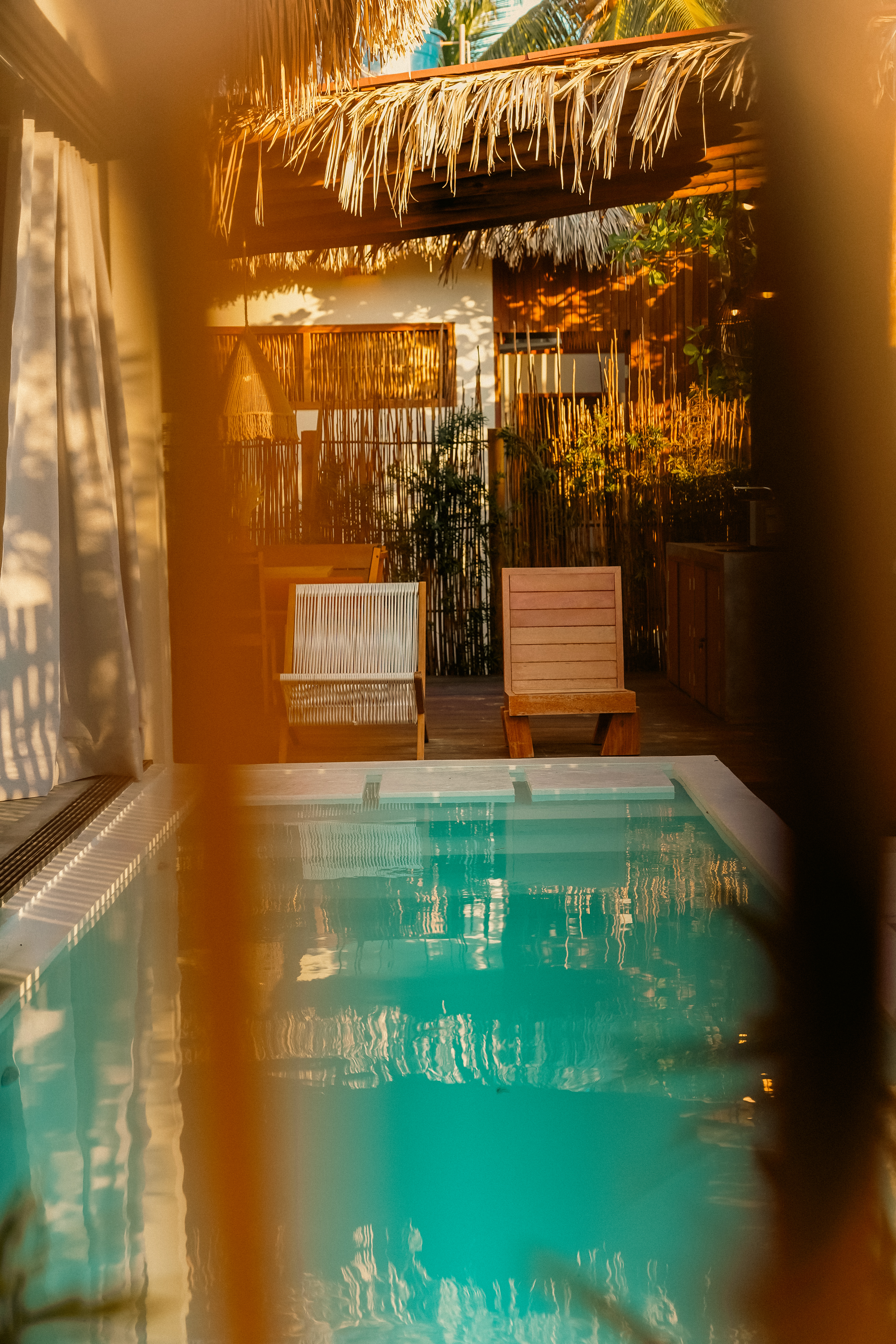 Suite Deluxe Pool View