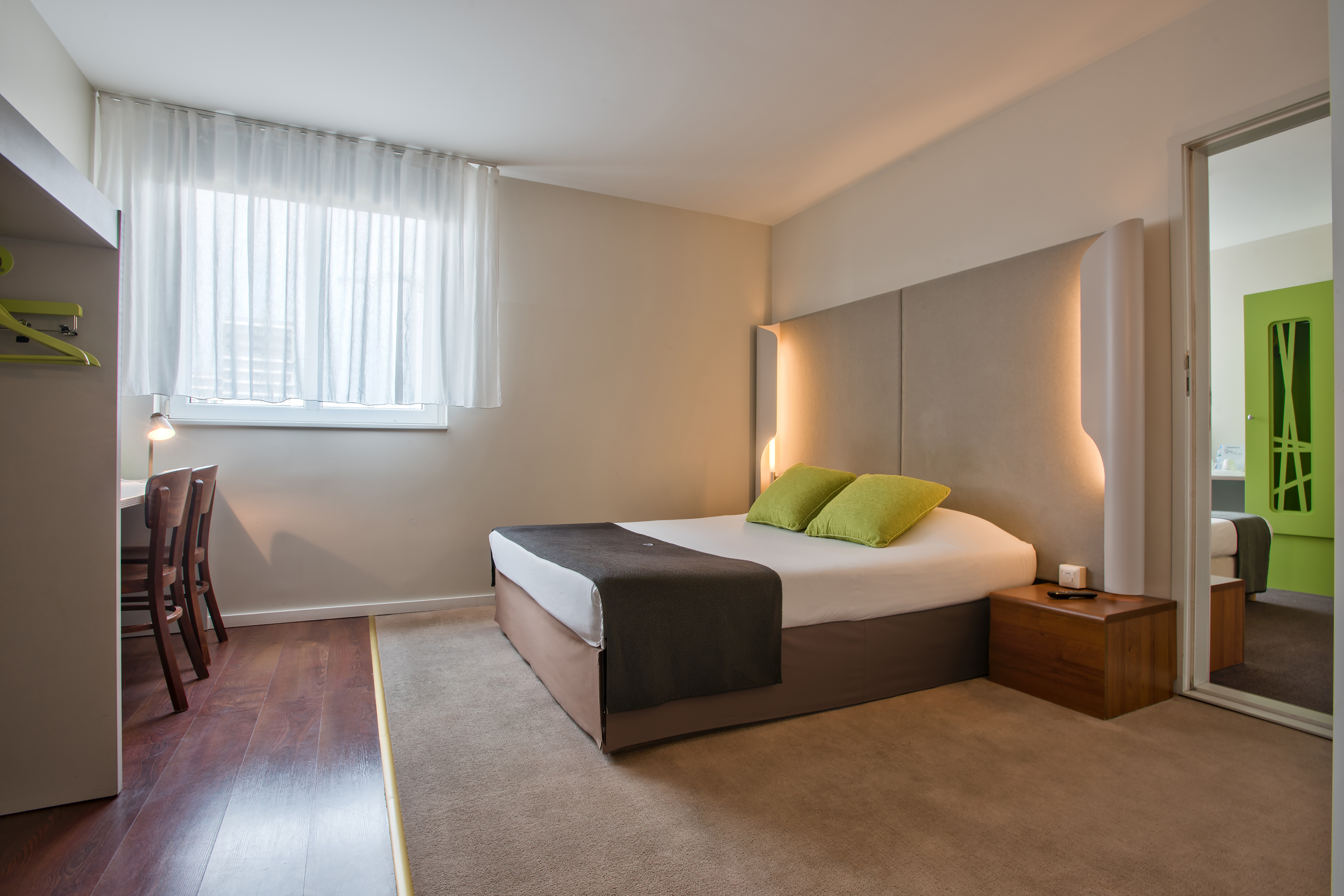 Double or Twin Standard