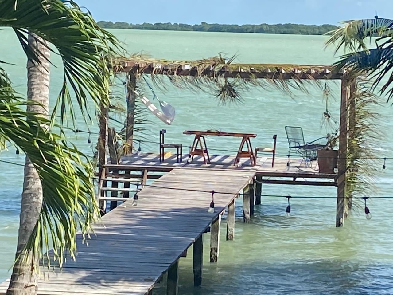 Home Seven Bedrooms with More Than Three Bathrooms