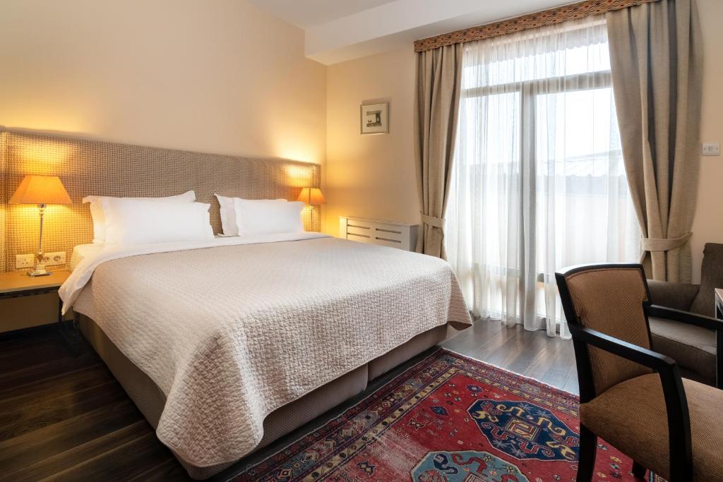 Double or Twin Economy