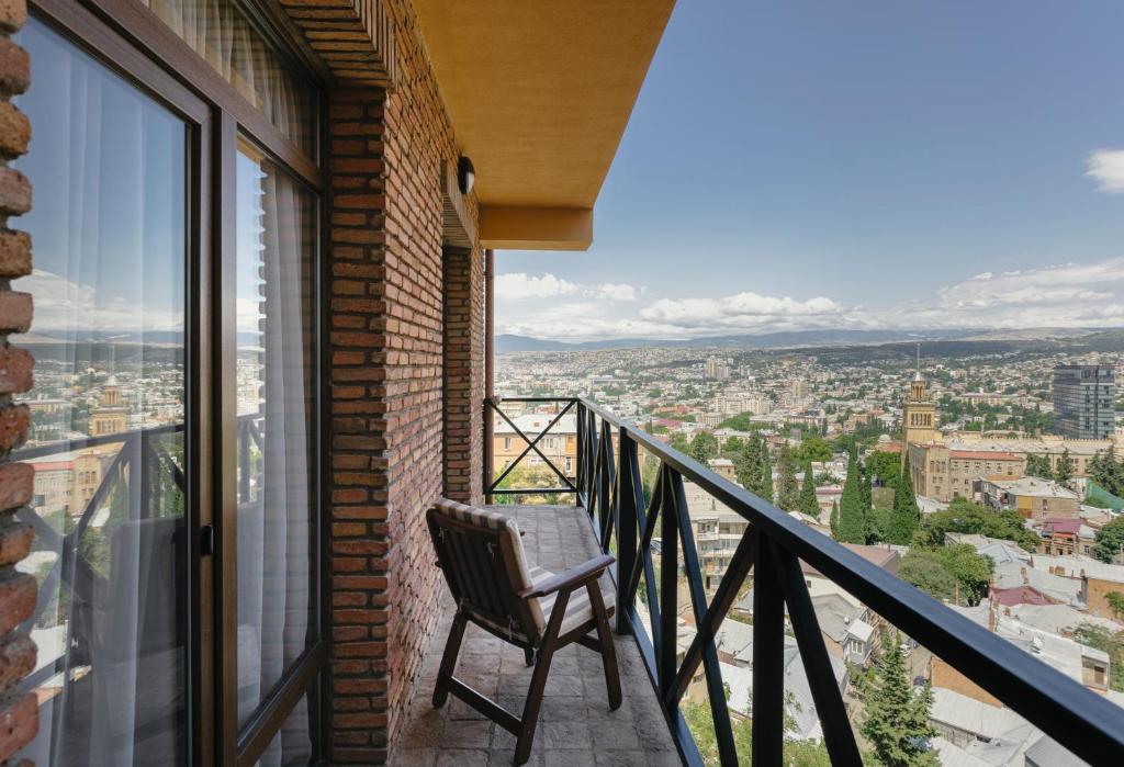 Double or Twin Deluxe