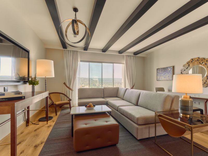 Apartment with Views