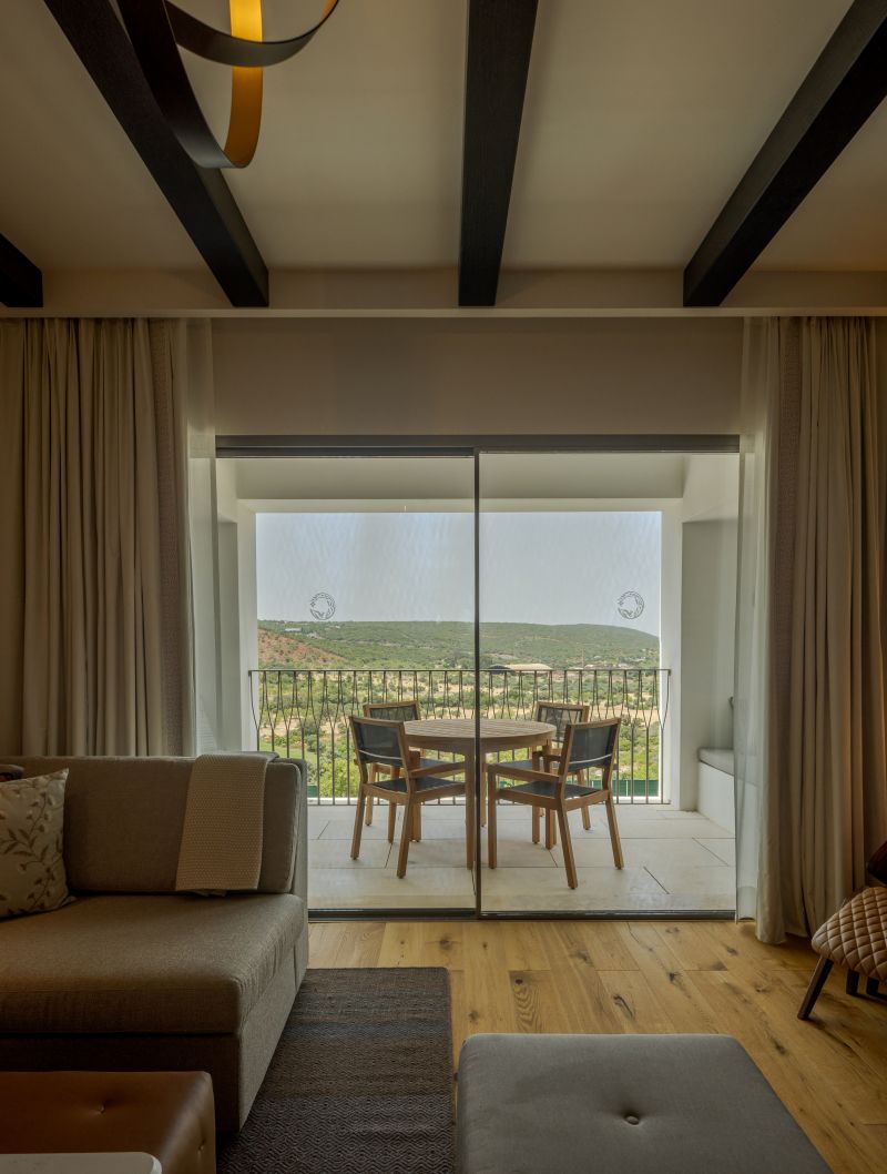 Apartment with Views