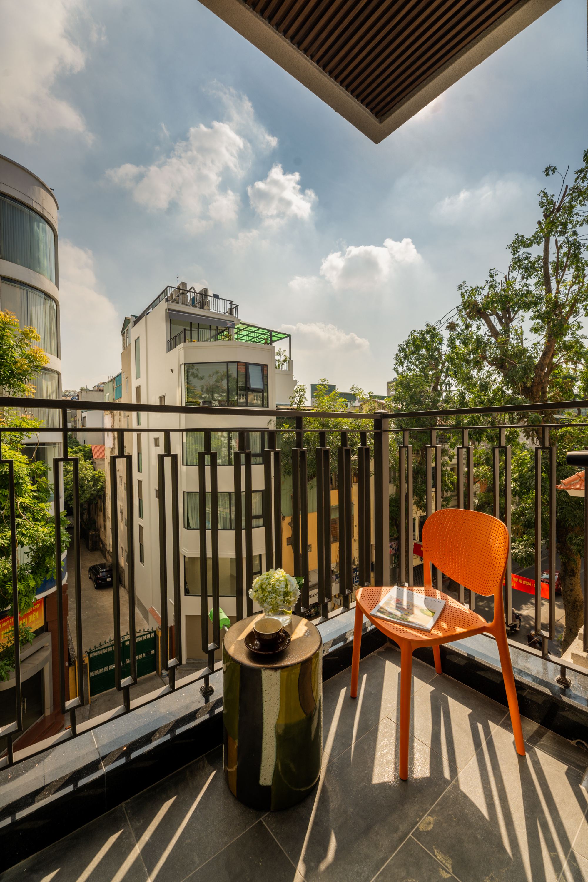 Suite with Balcony with Views