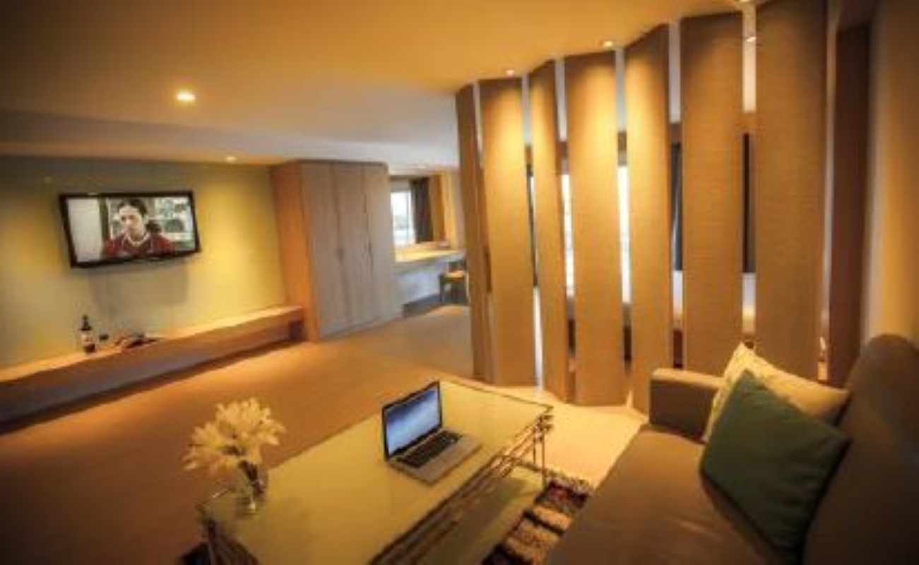 Junior Suite King Size Bed