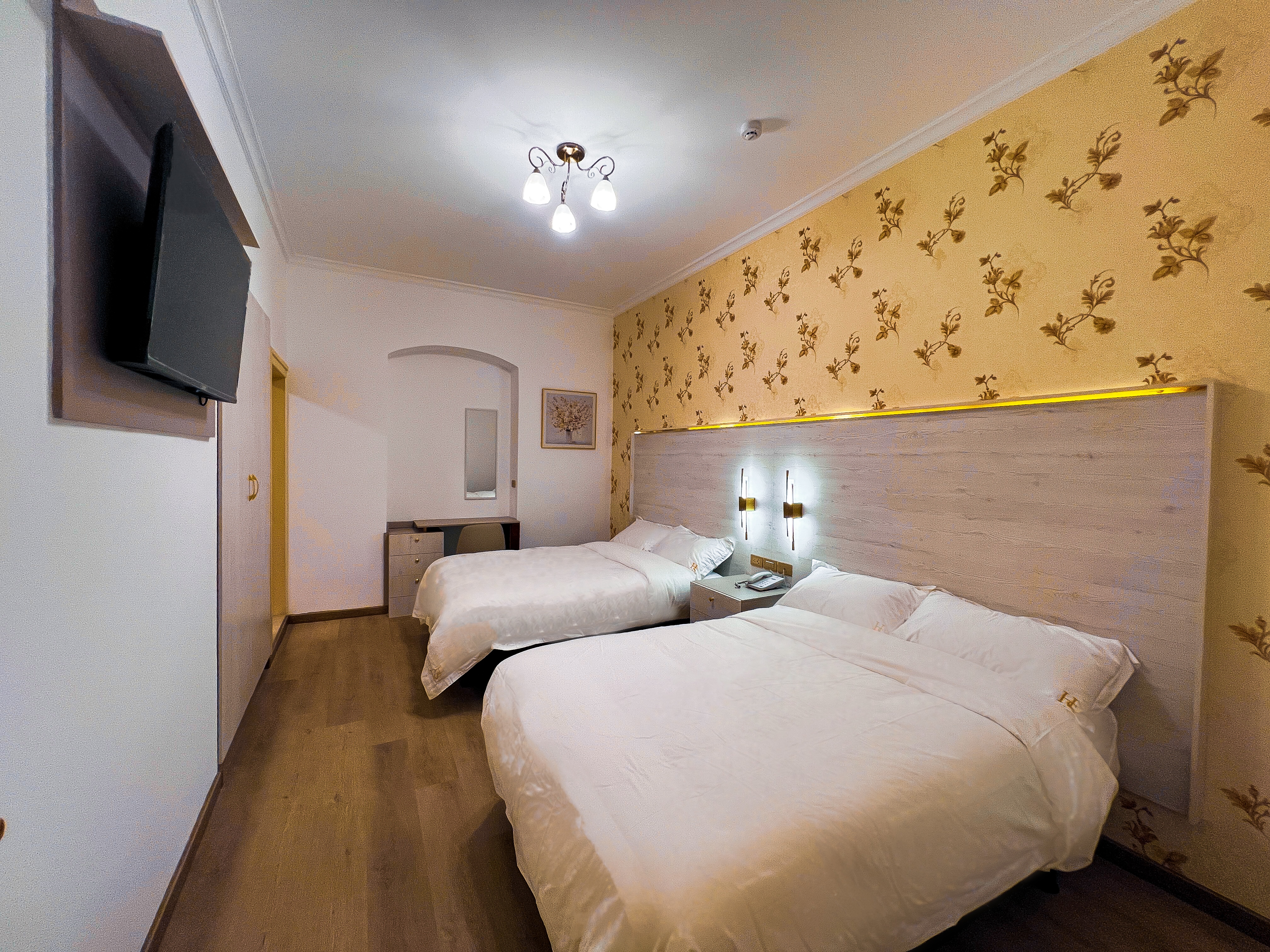 Junior Suite Deluxe One Bed