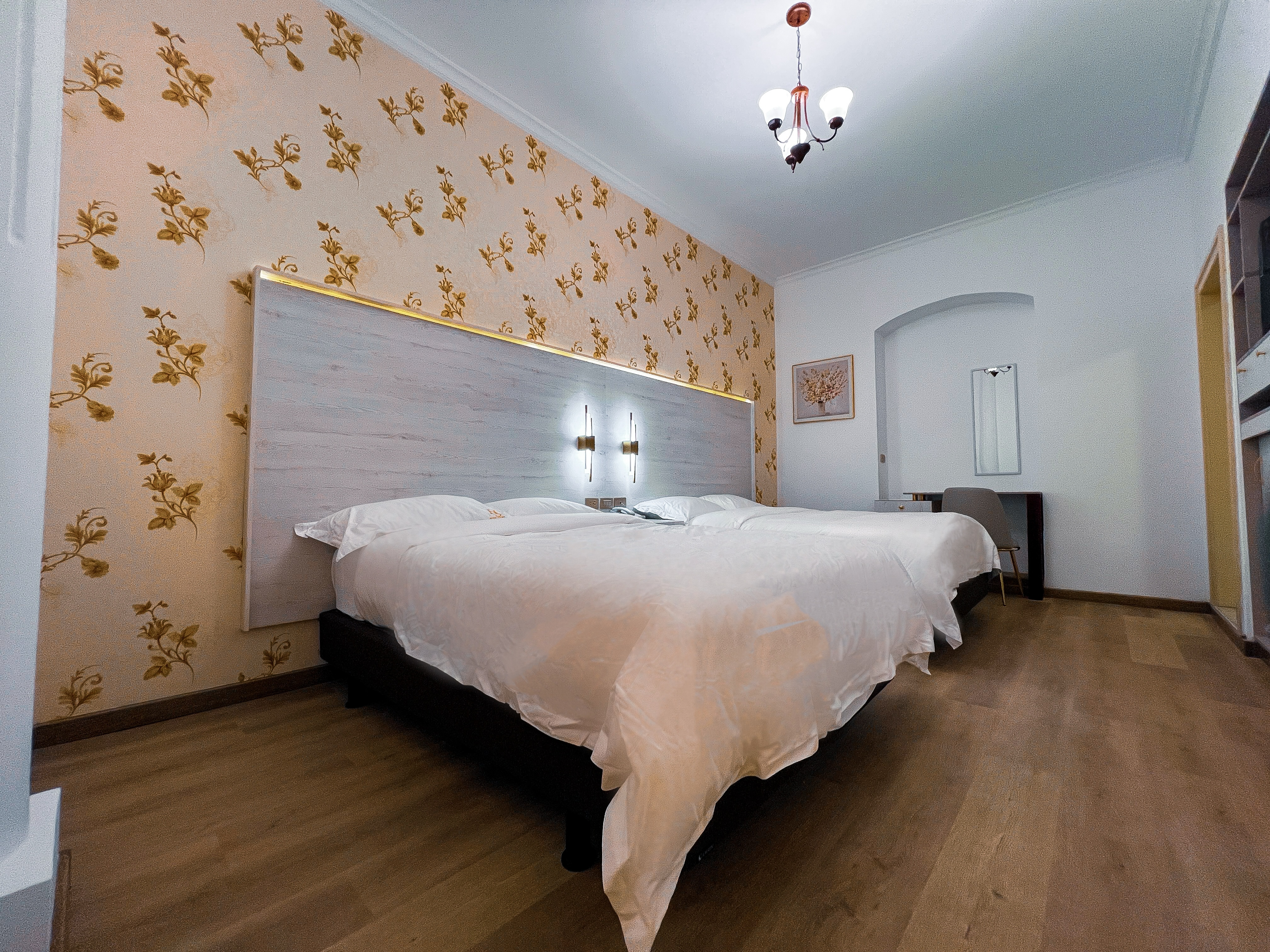 Junior Suite Deluxe One Bed