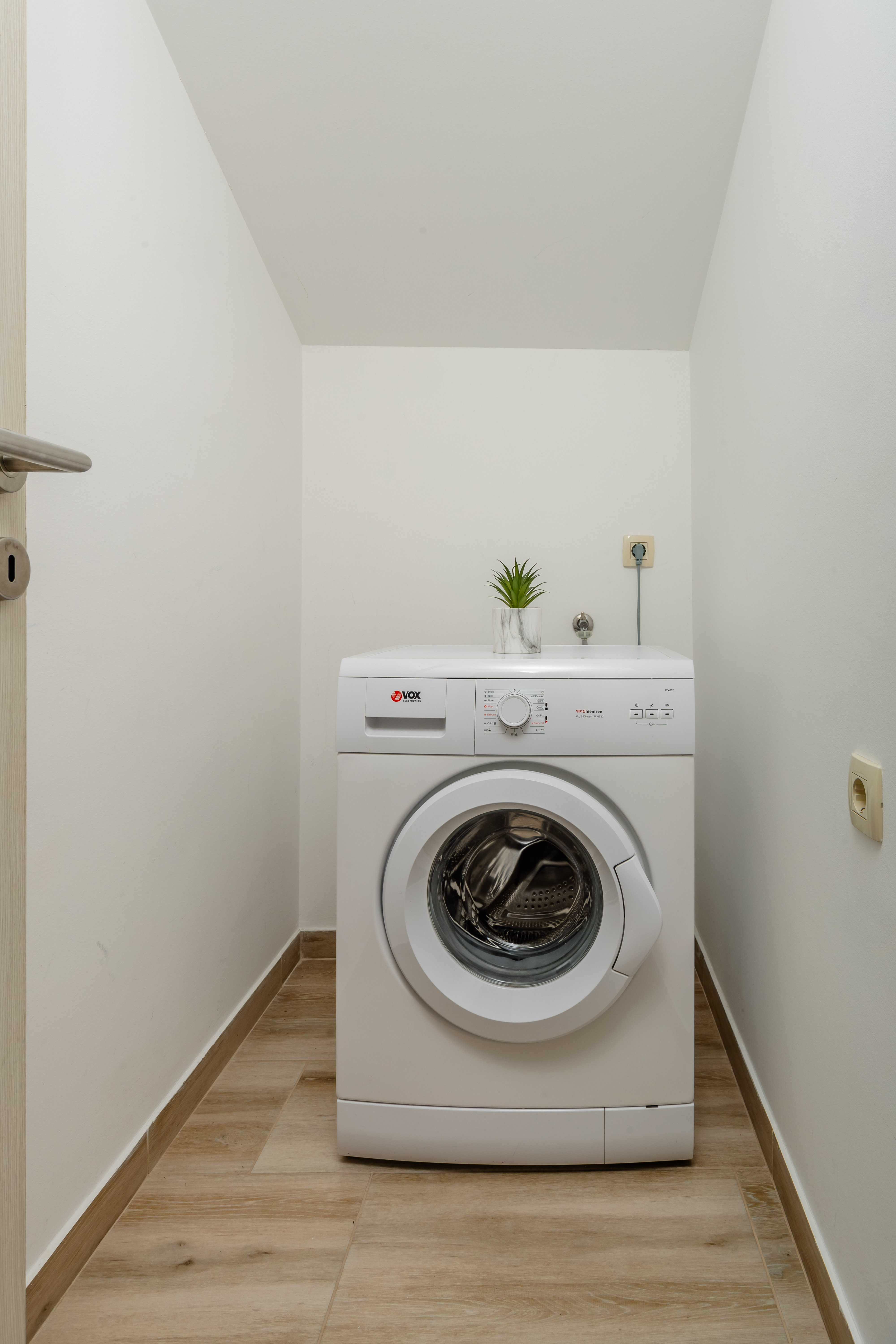 Apartment Deluxe Side Sea View