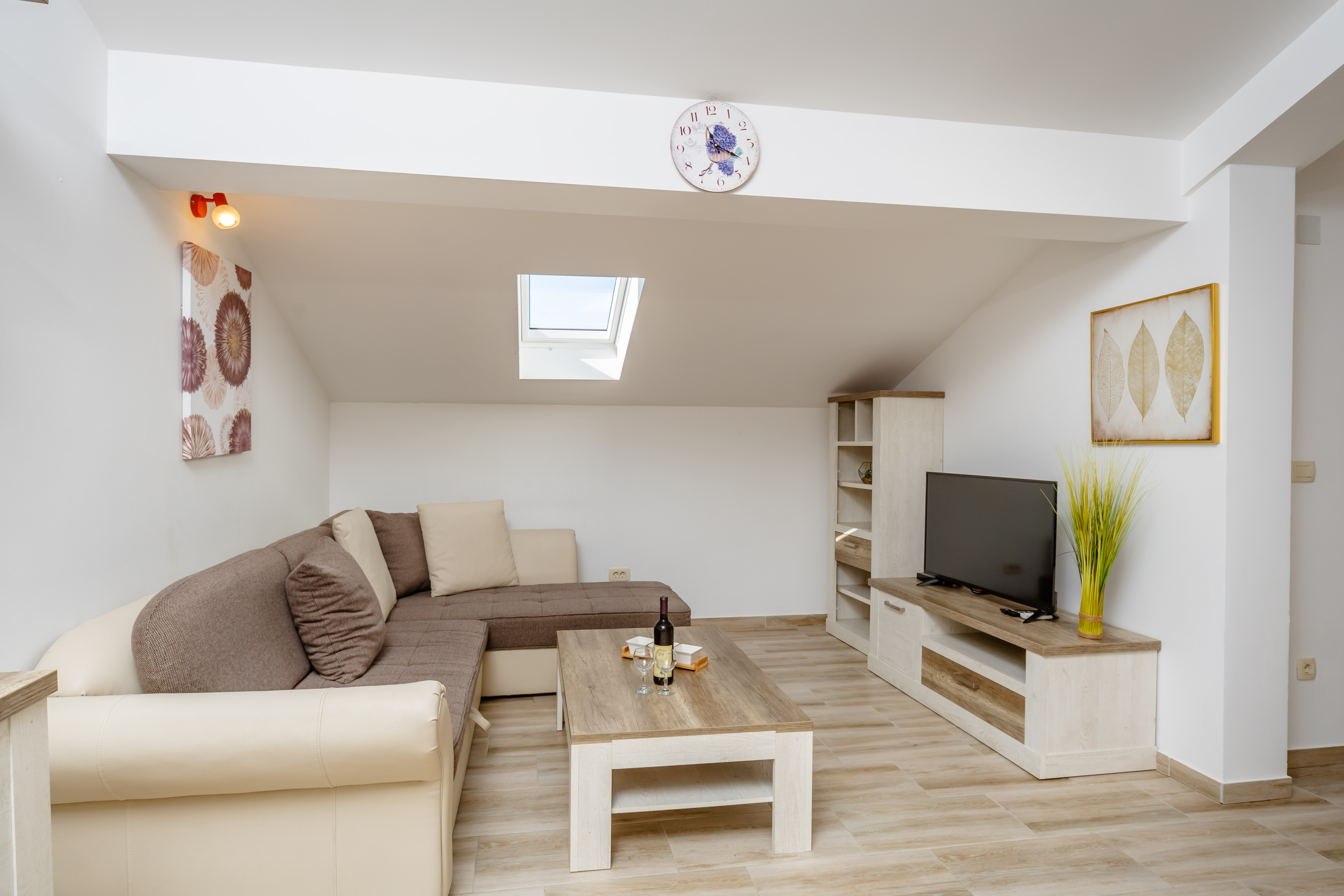 Apartment Deluxe Side Sea View