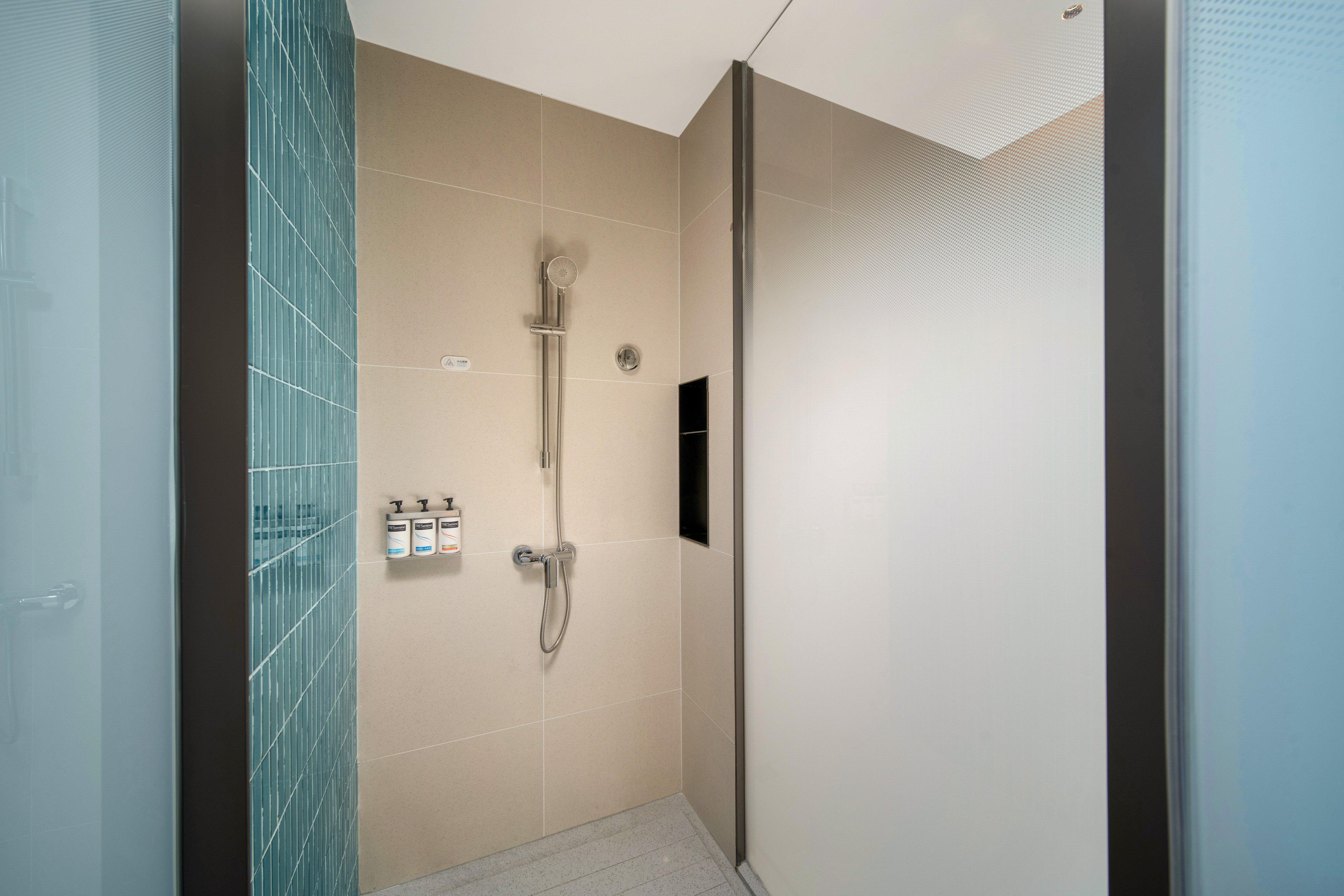 Quadruple Two Double Beds