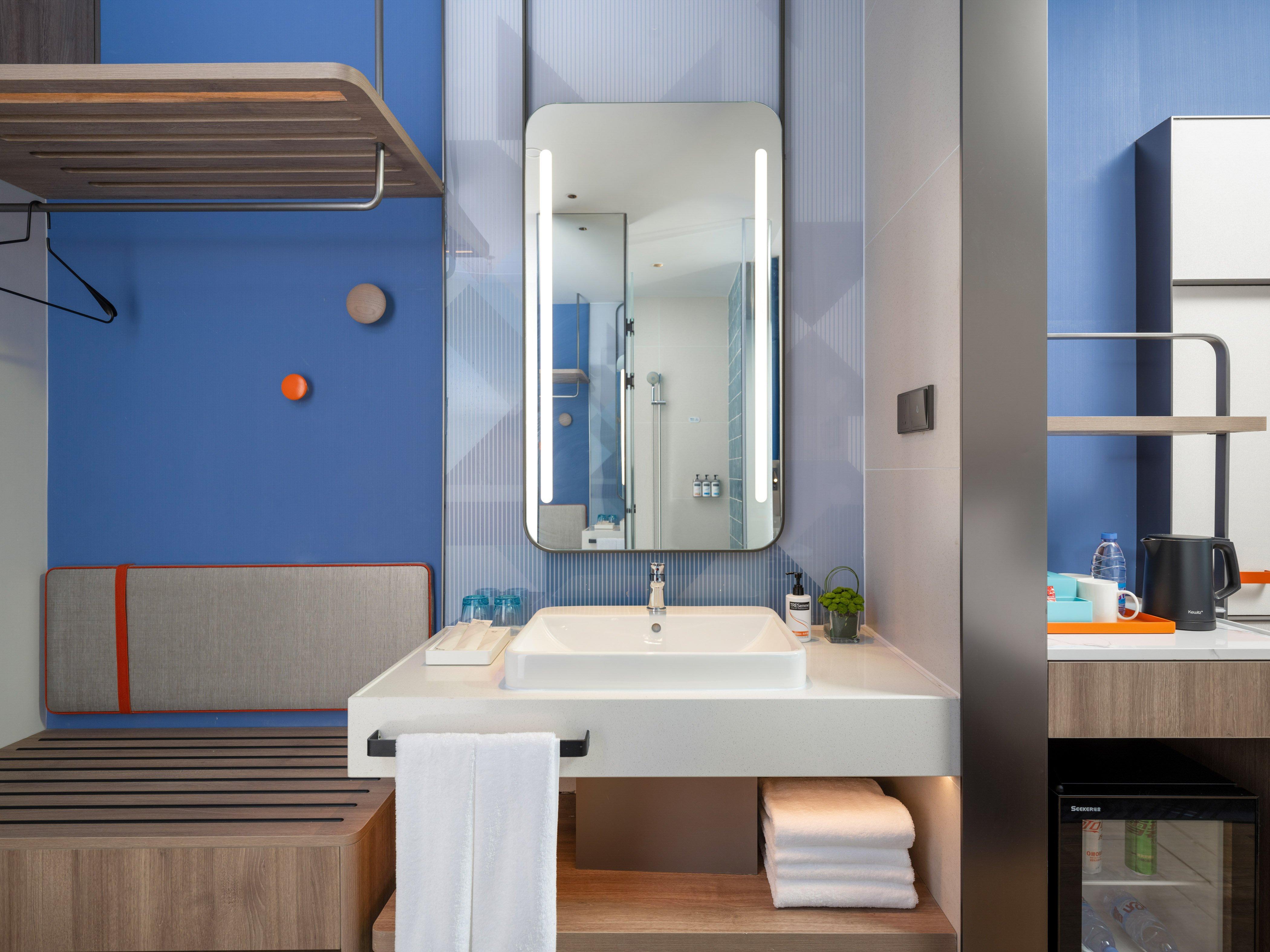 Double or Twin Standard