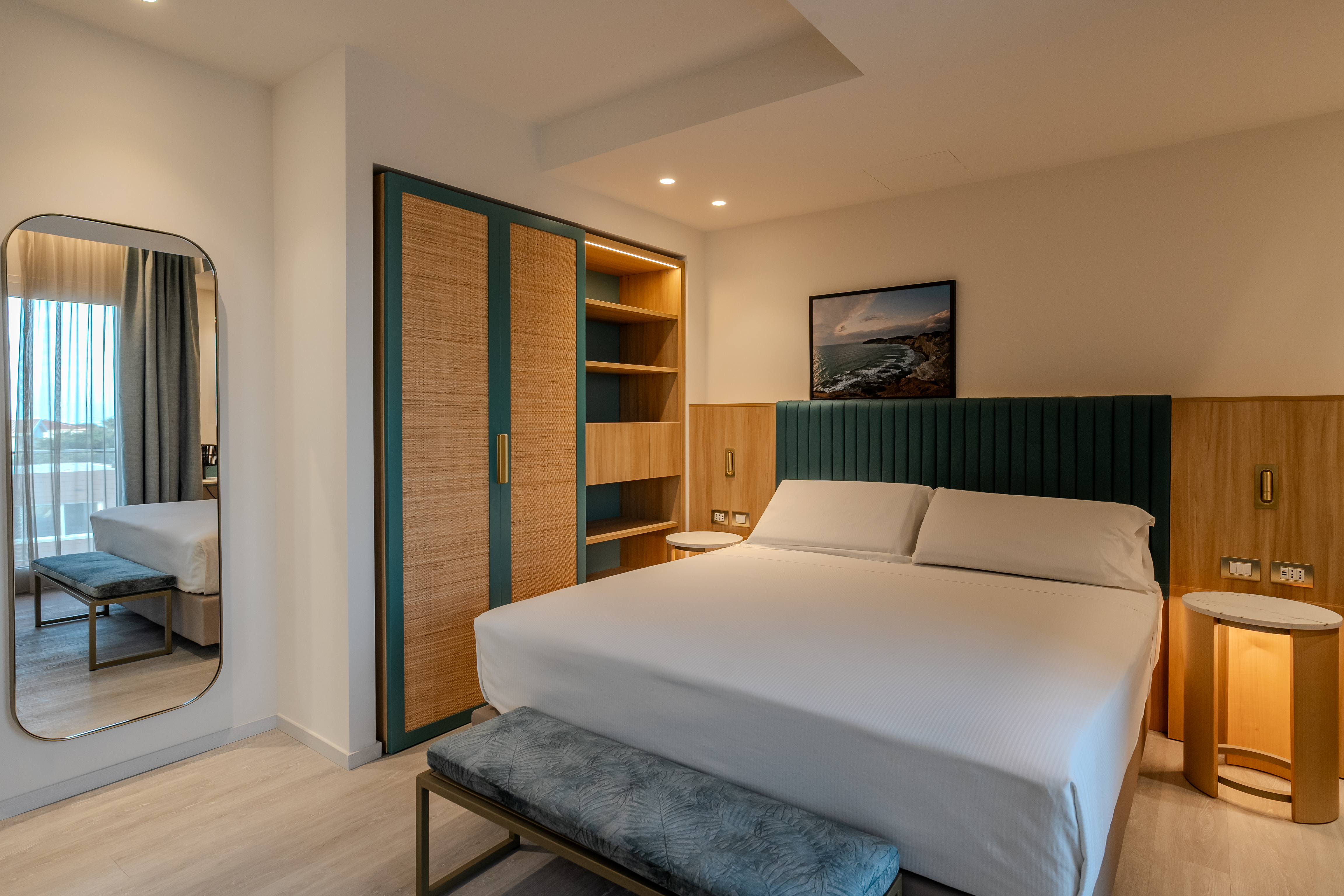 Double or Twin Deluxe King Bed