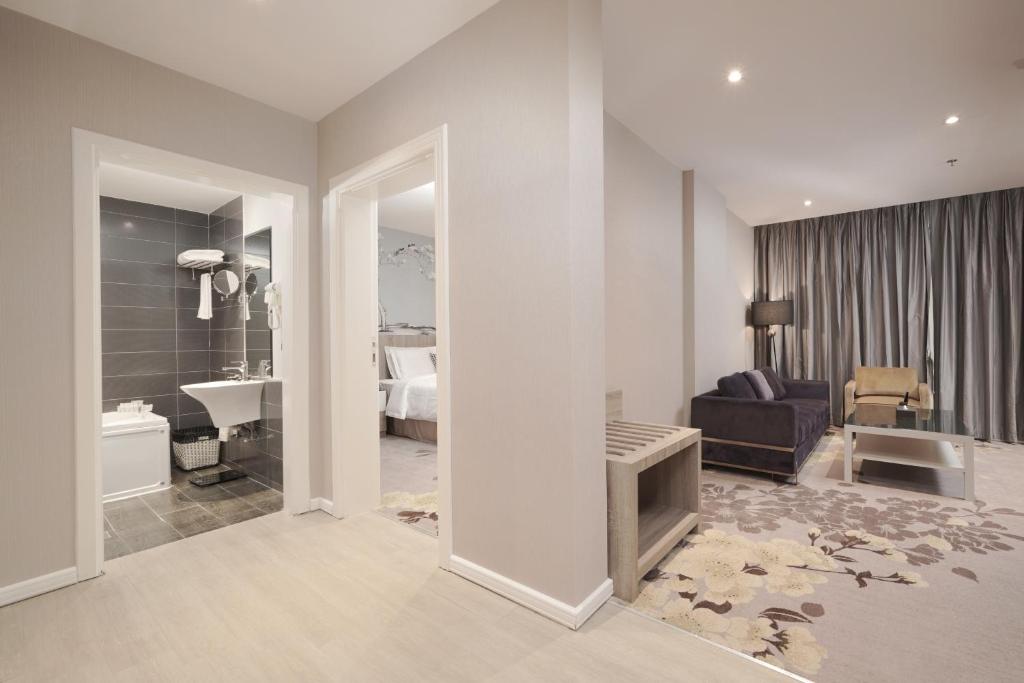 Family Room Two Bedrooms Two Bathrooms