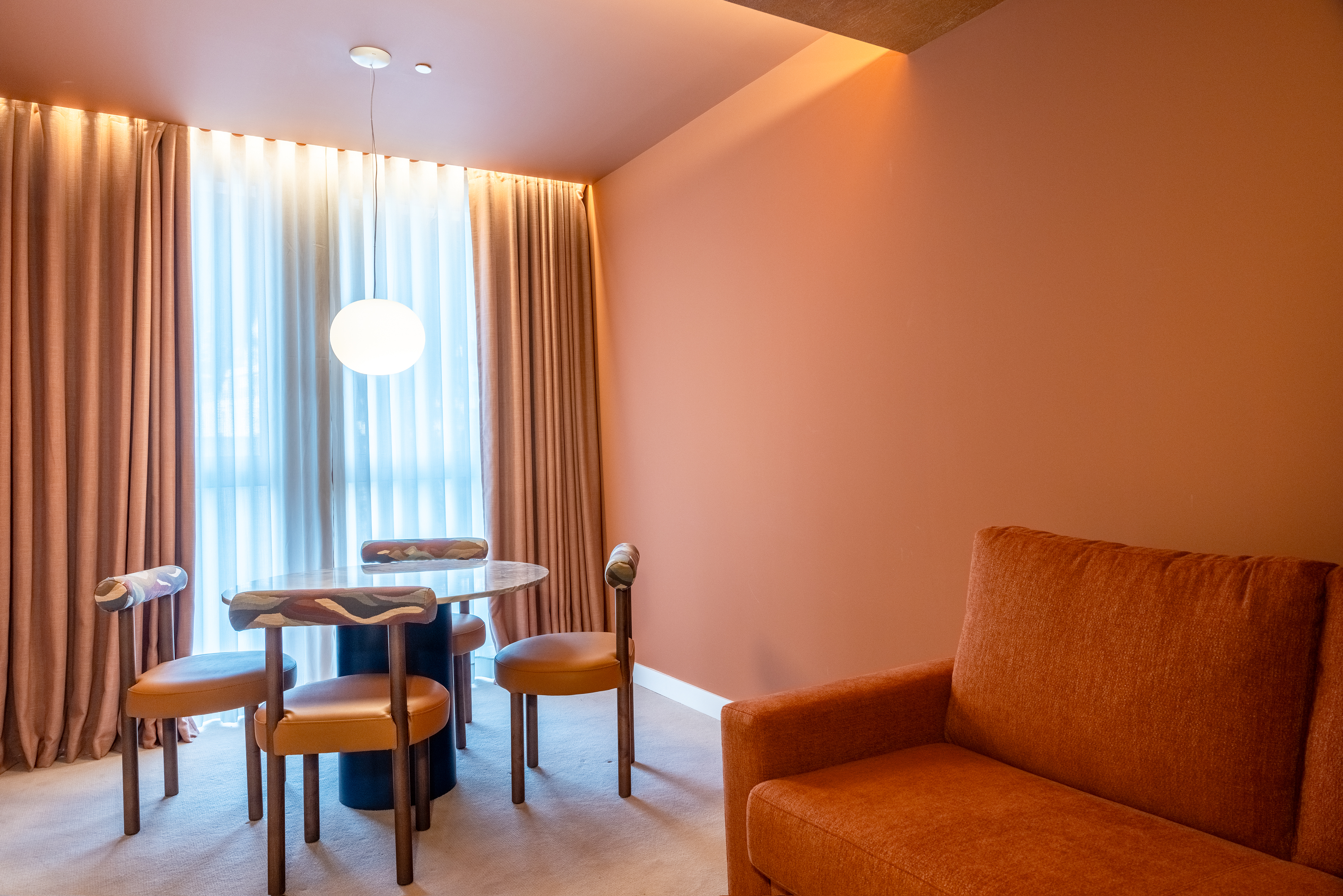 Junior Suite King Size Bed