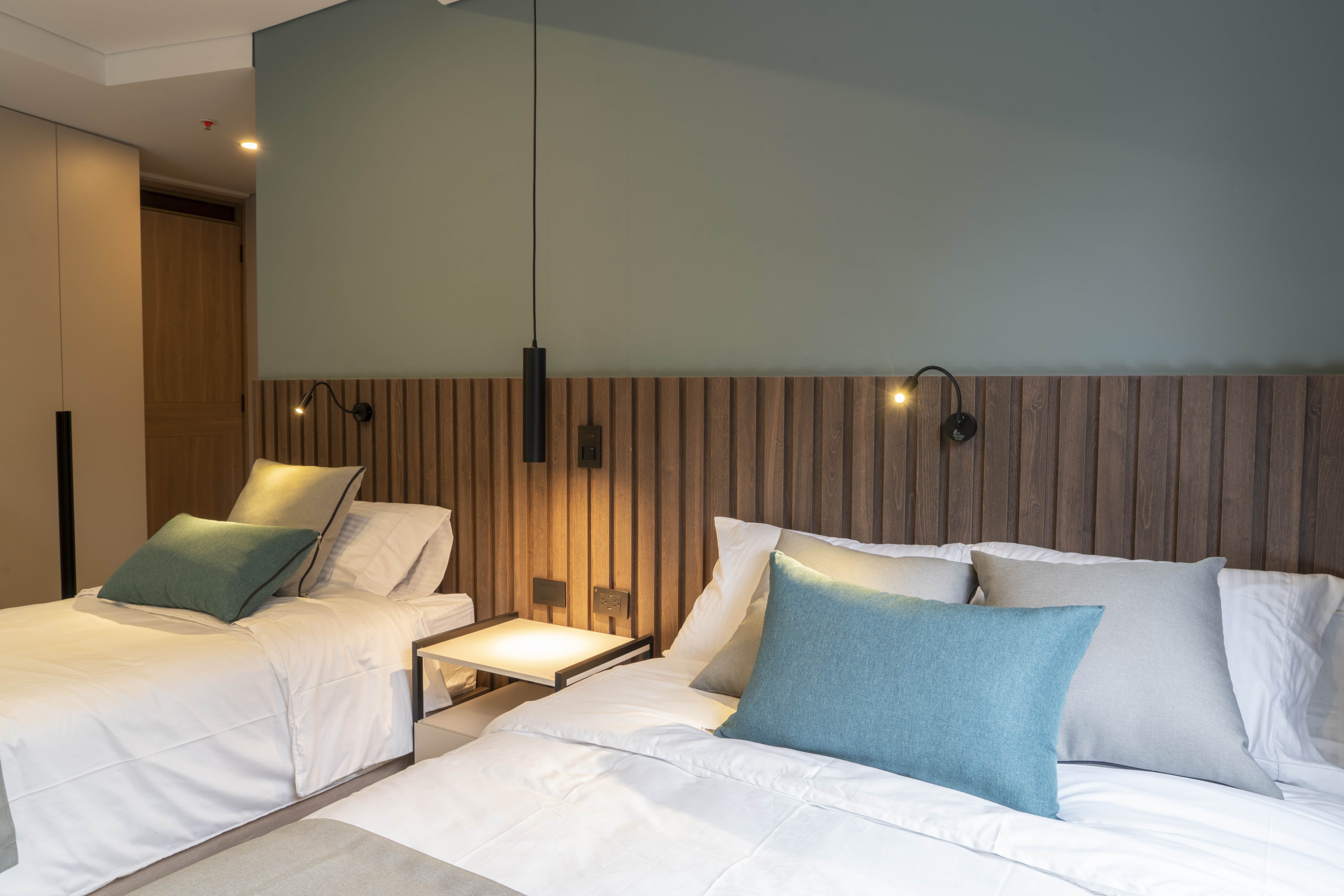 Double or Twin Deluxe