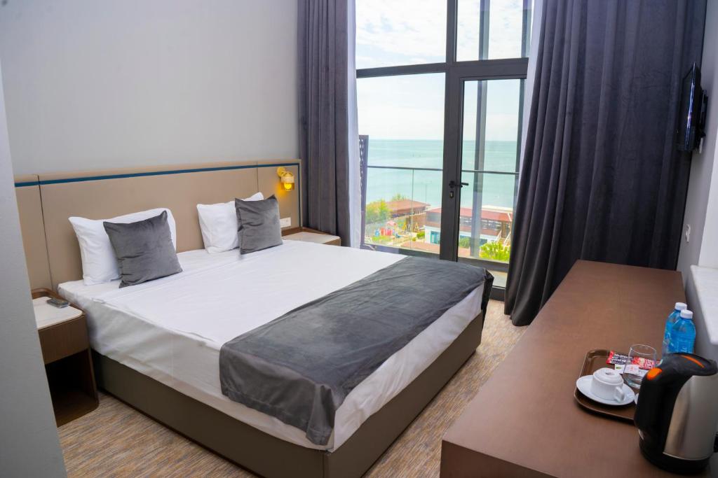 Double Deluxe Sea View