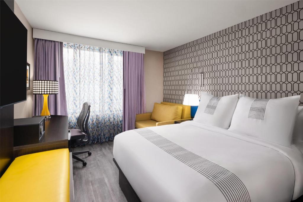 Double Queen Size Bed