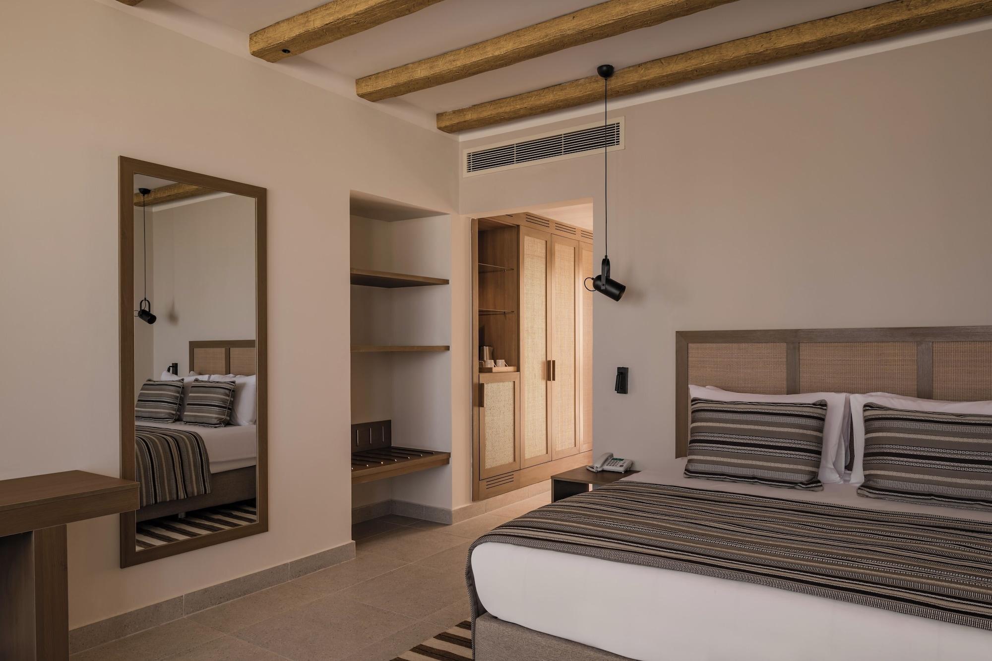 Double Superior Queen Bed