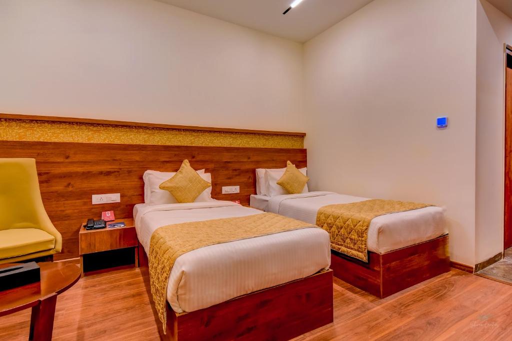 Double or Twin Standard