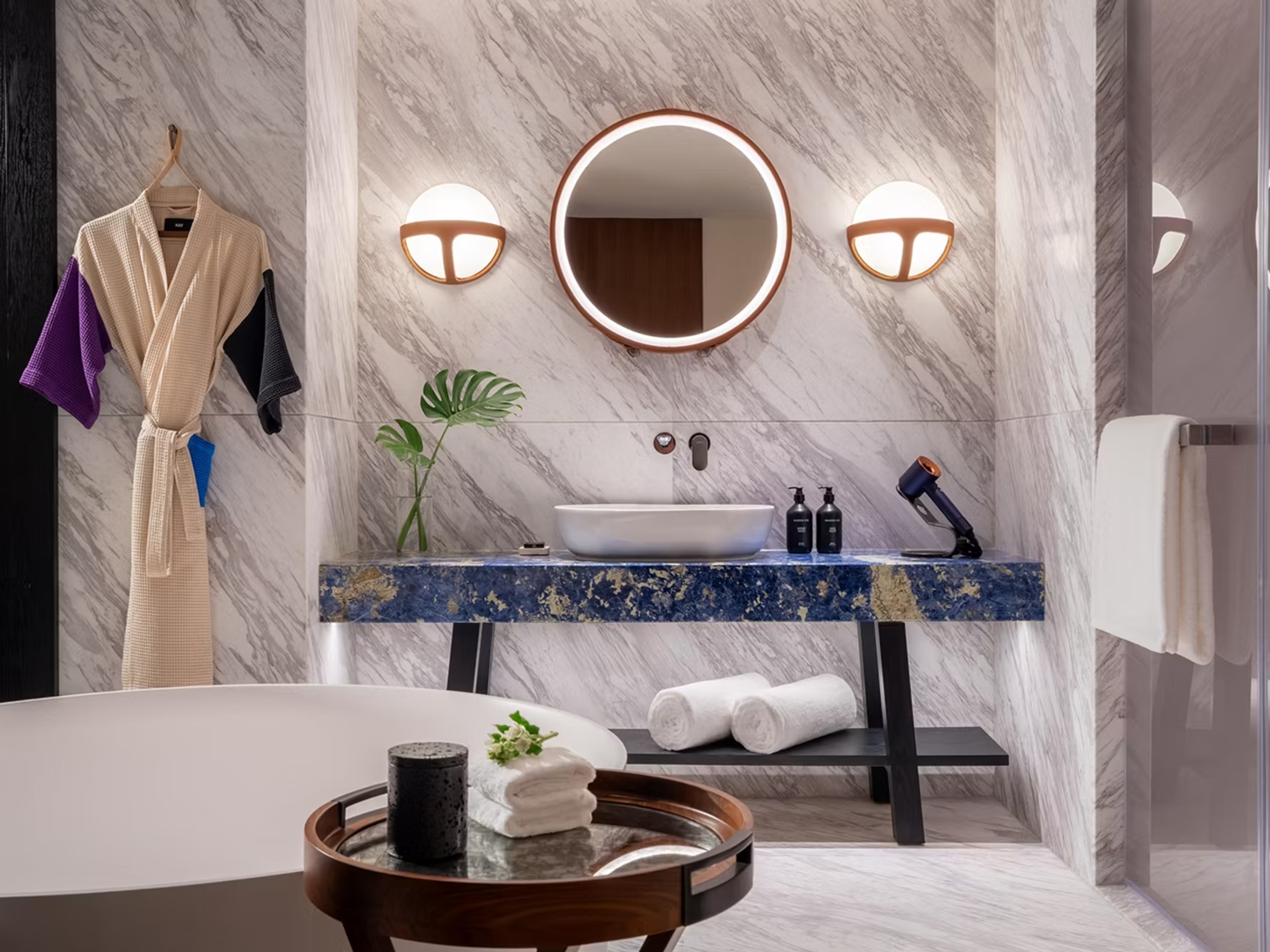 Double King Size Bed