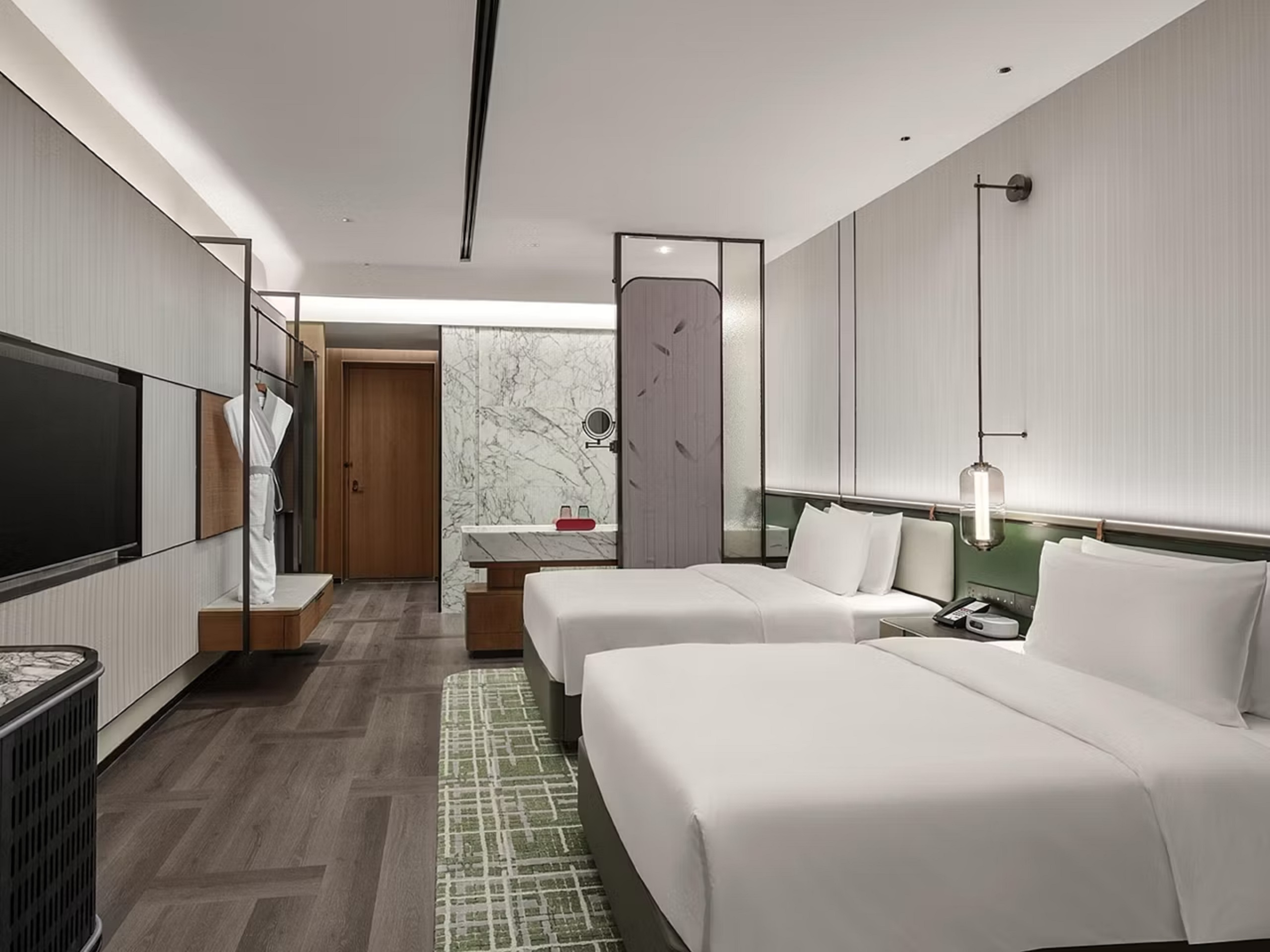 Quadruple Premium with Views