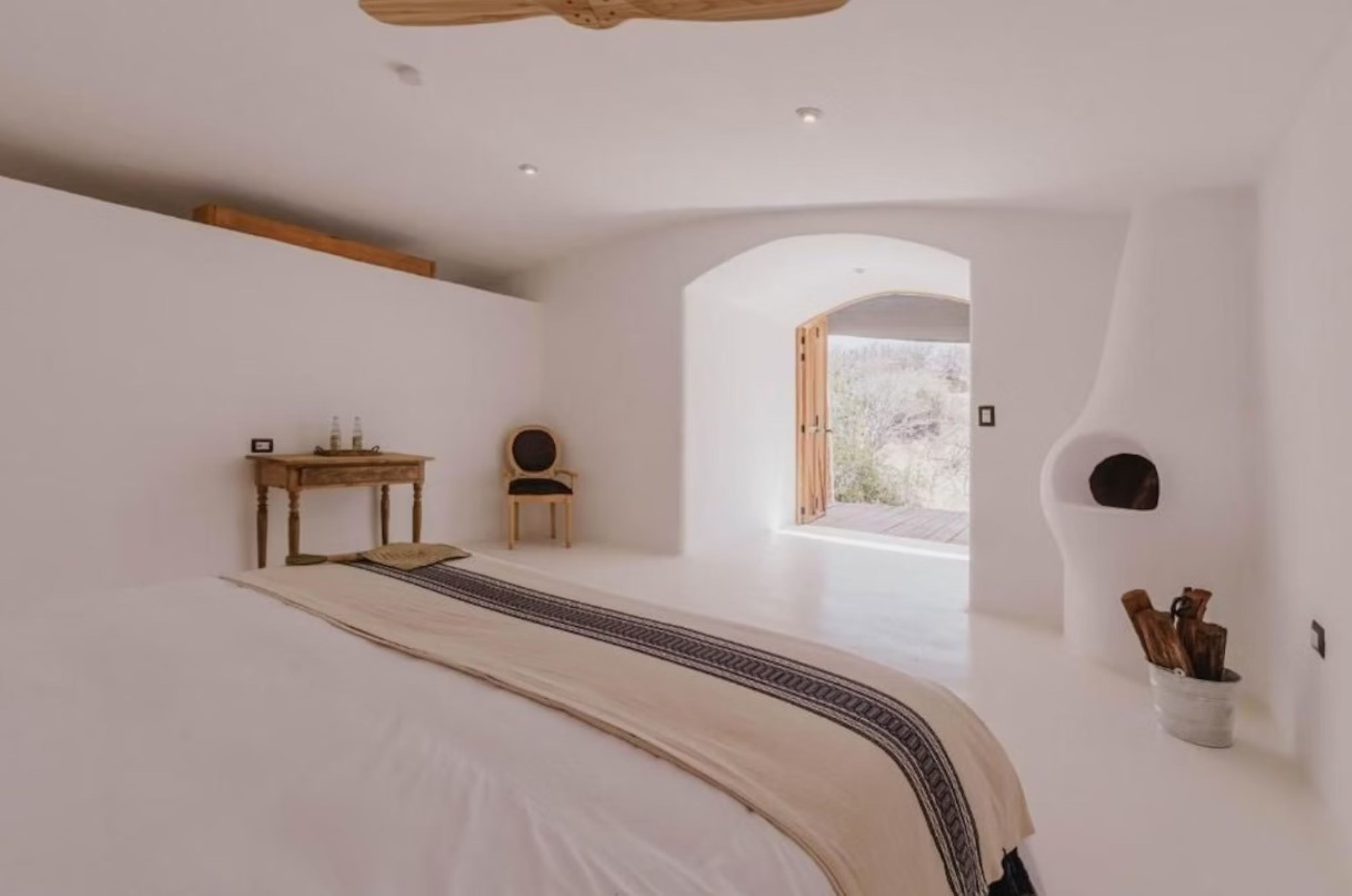 Bungalow Garden View with Balcony