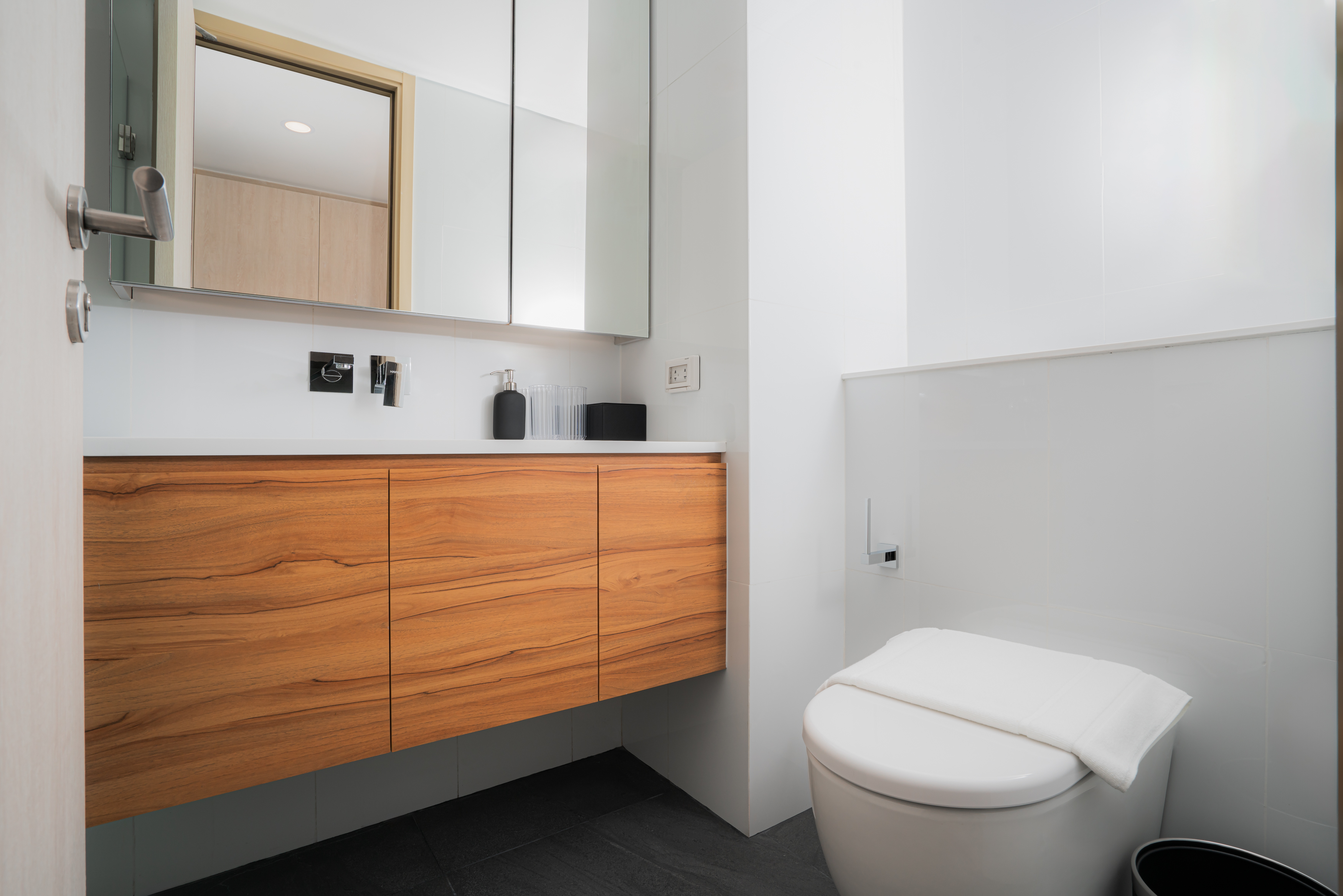 Twin Premier One Bedroom