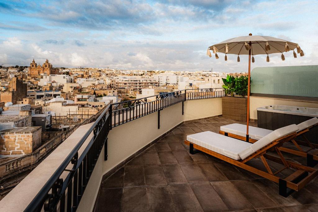 Double Deluxe Superior