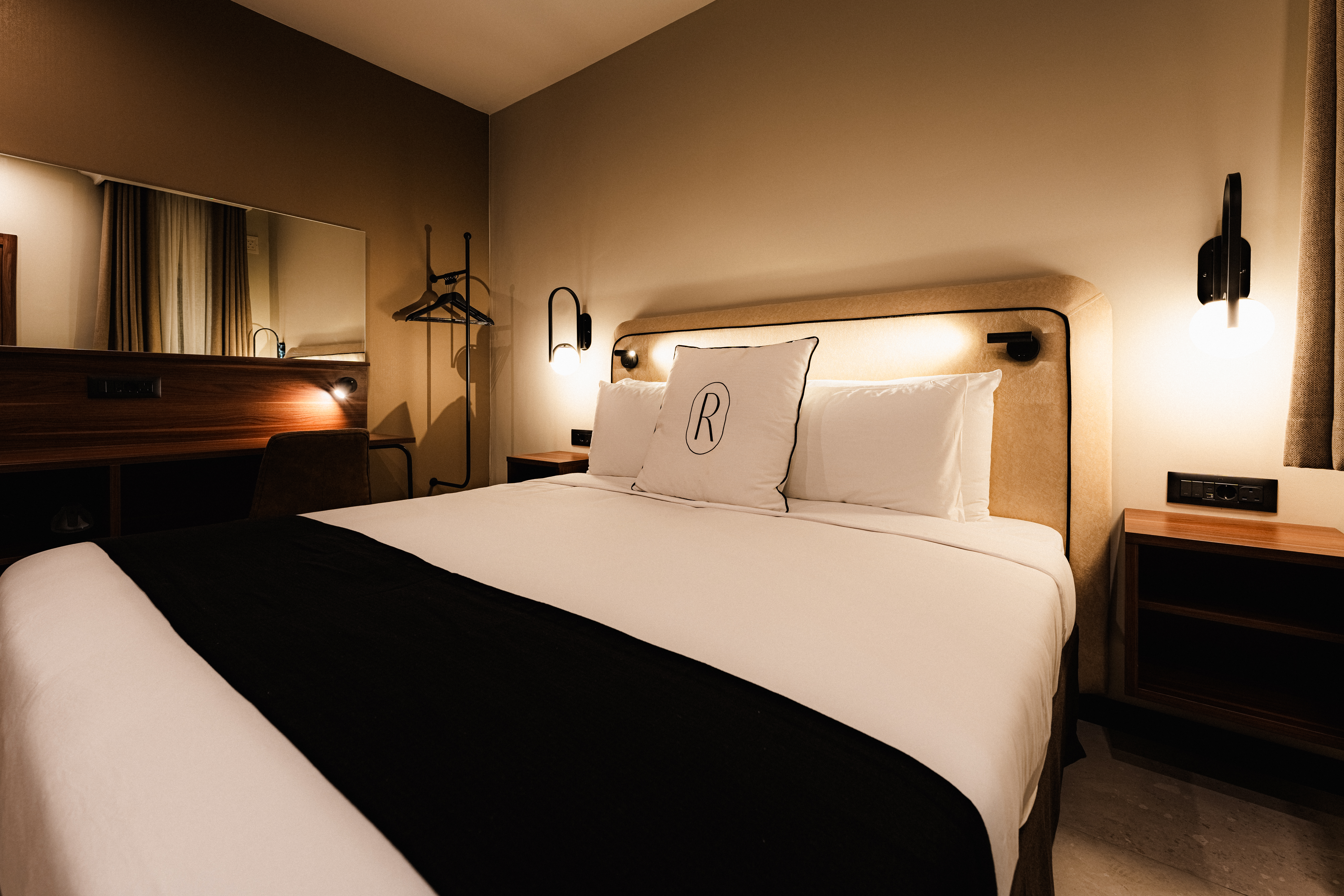 Double or Twin Standard