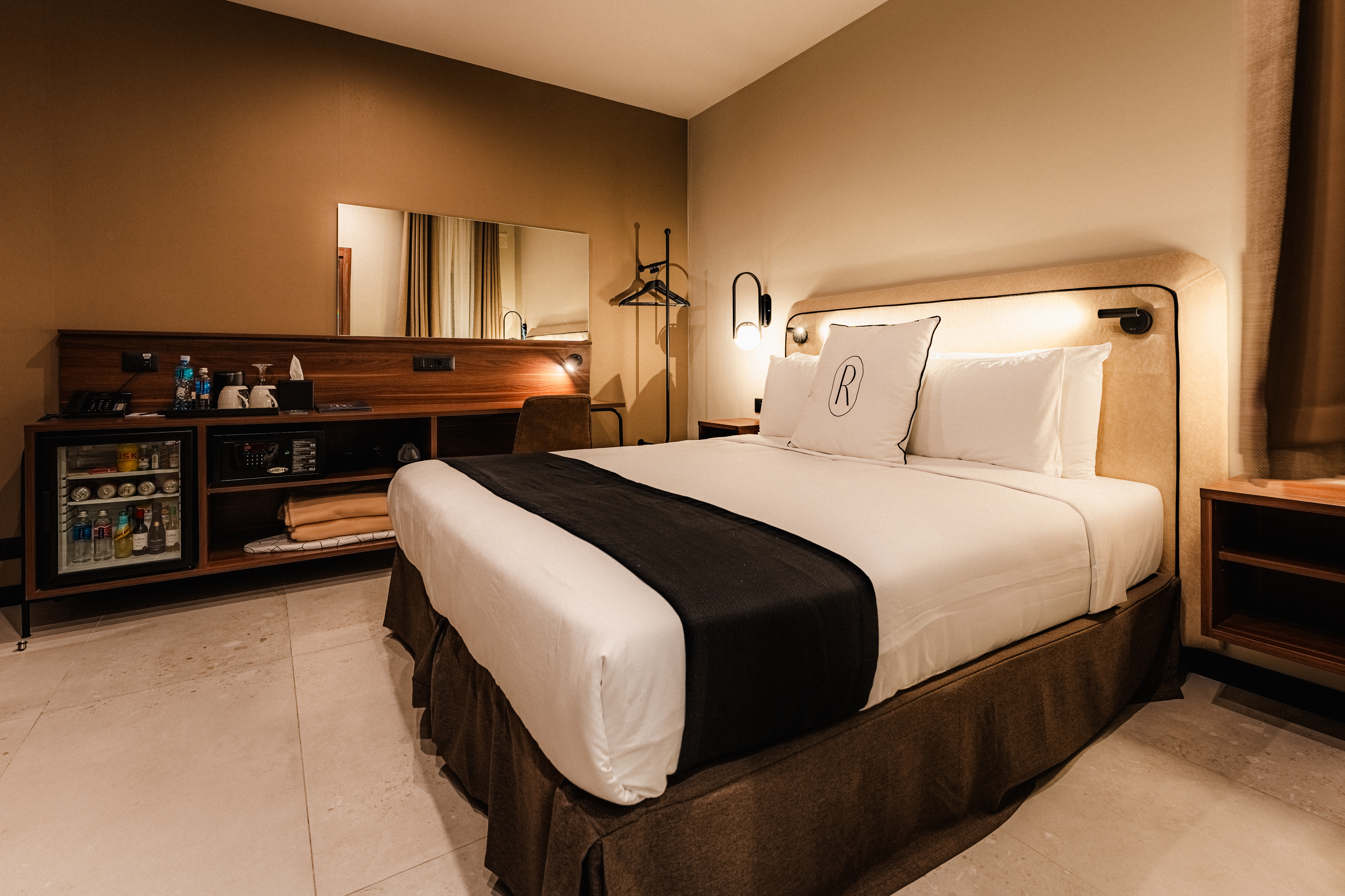 Double or Twin Standard