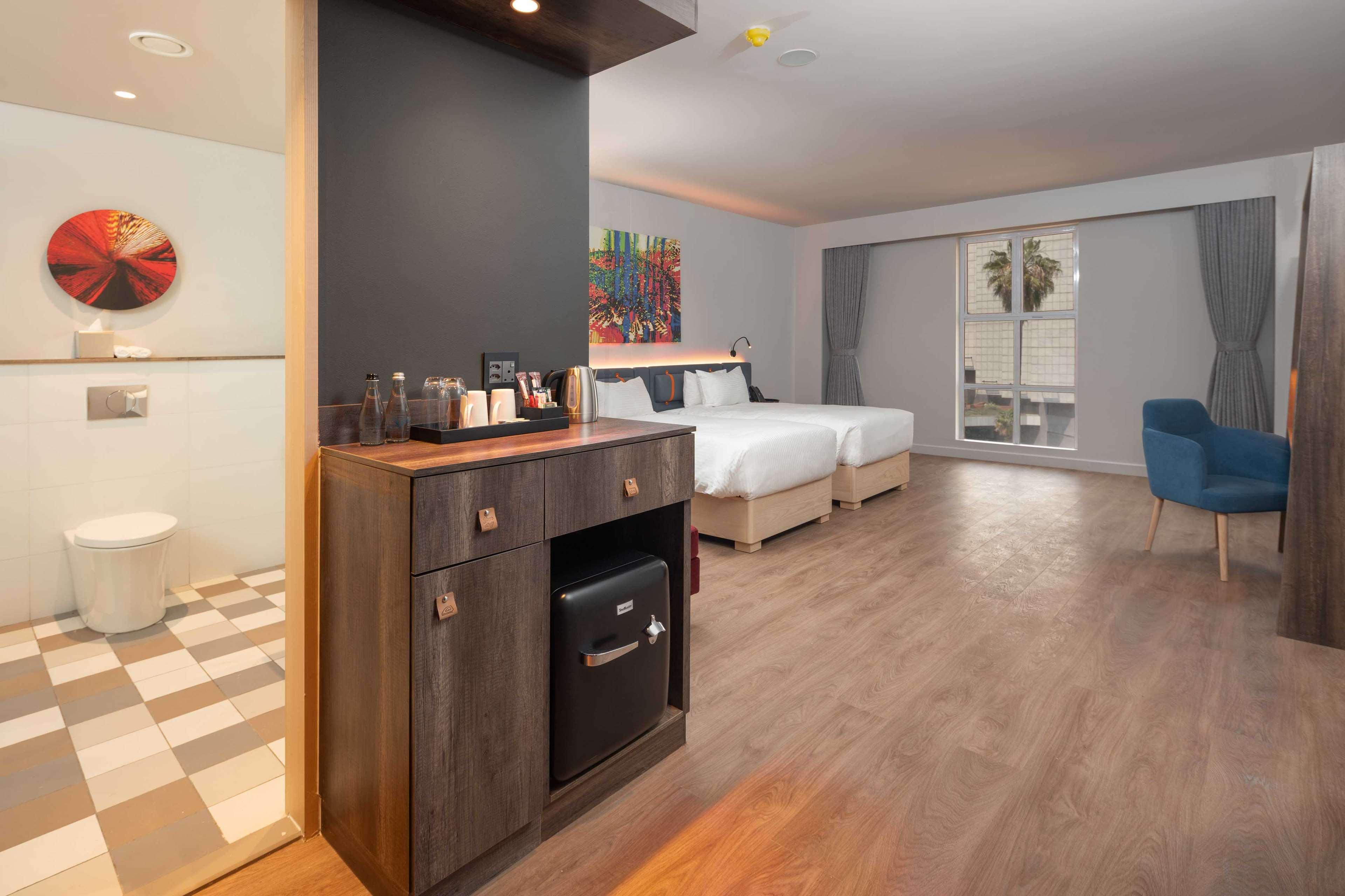 Double or Twin King Size Bed