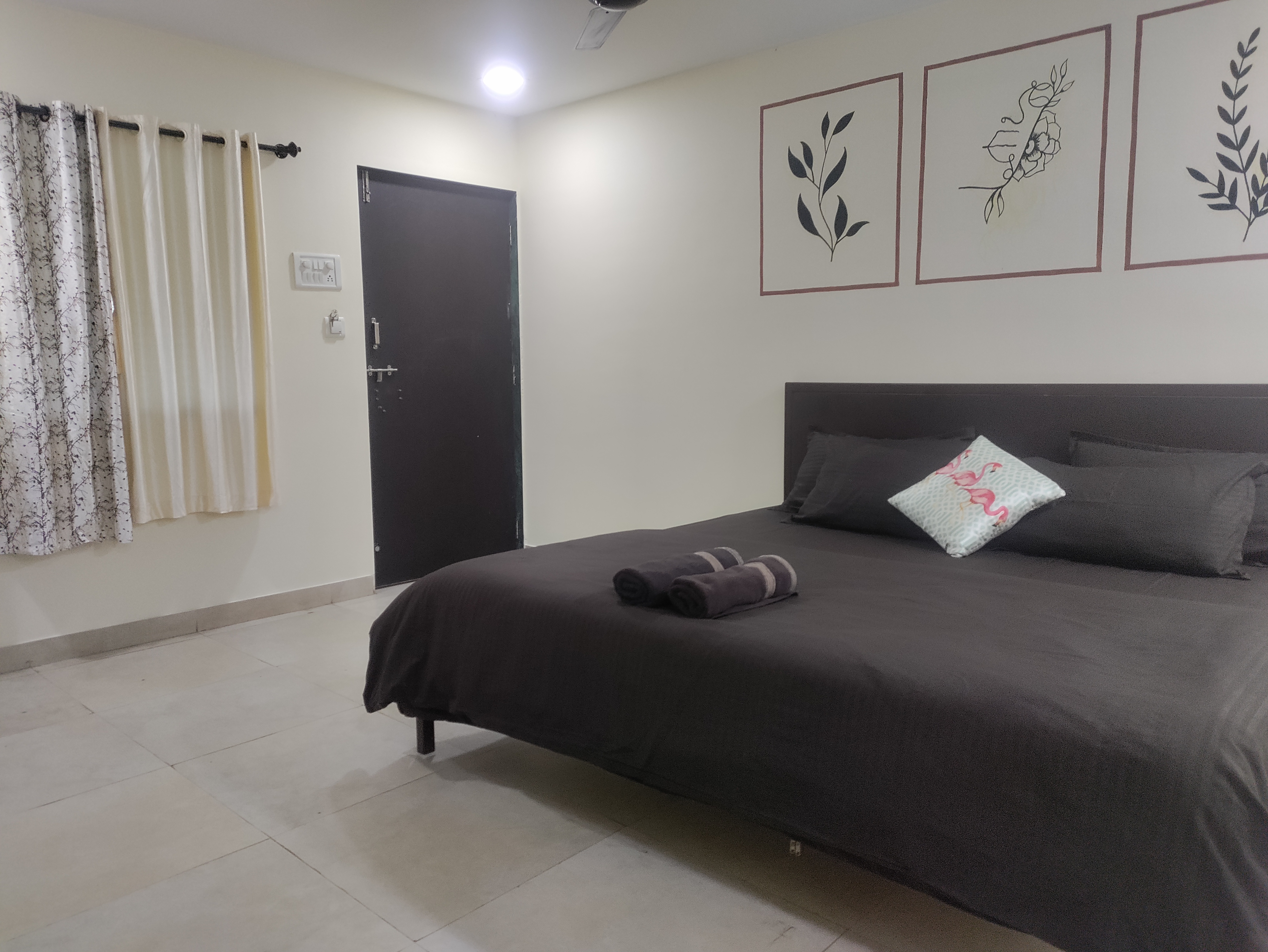 Double One Bedroom One Bathroom