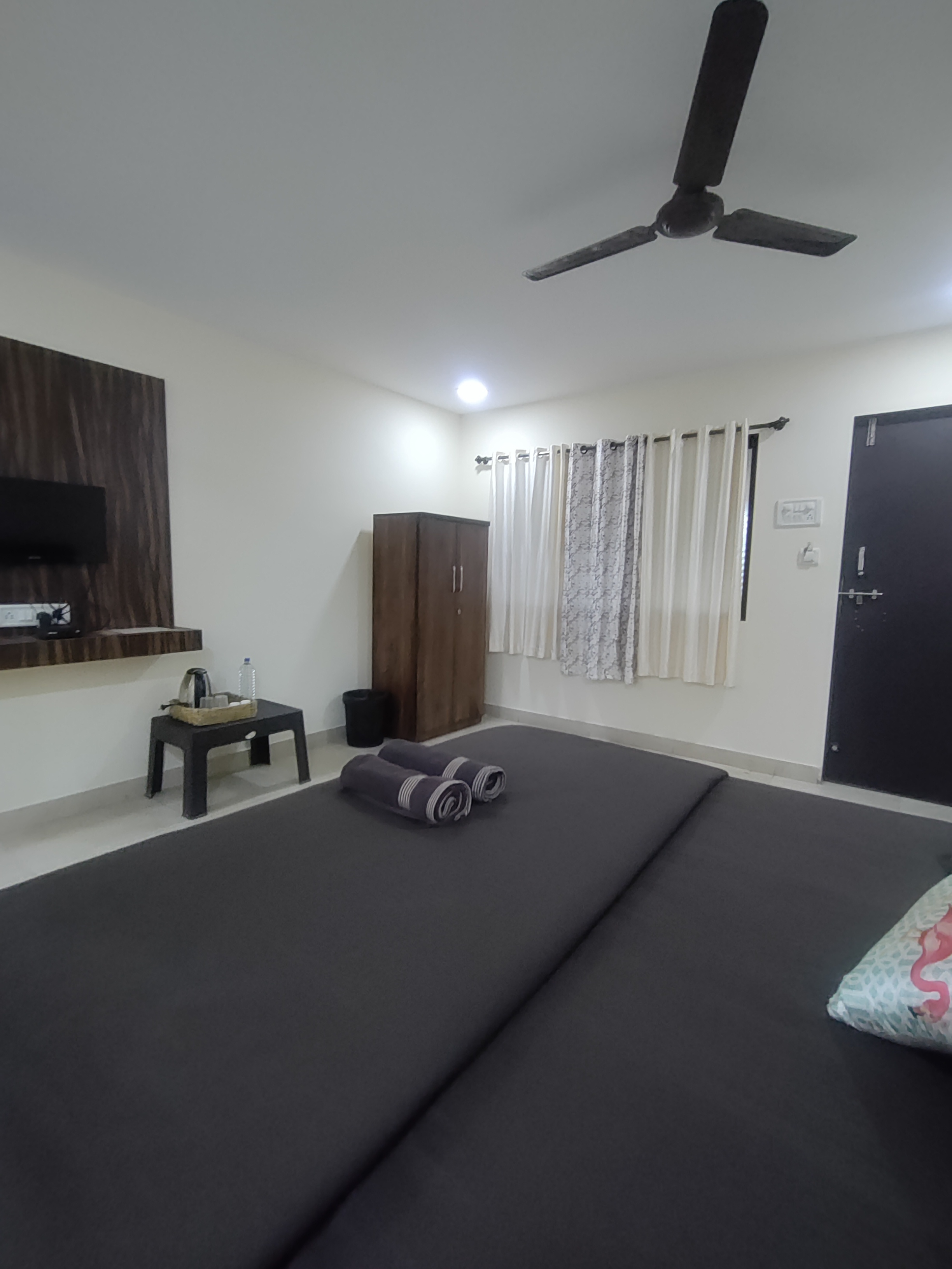 Double One Bedroom One Bathroom