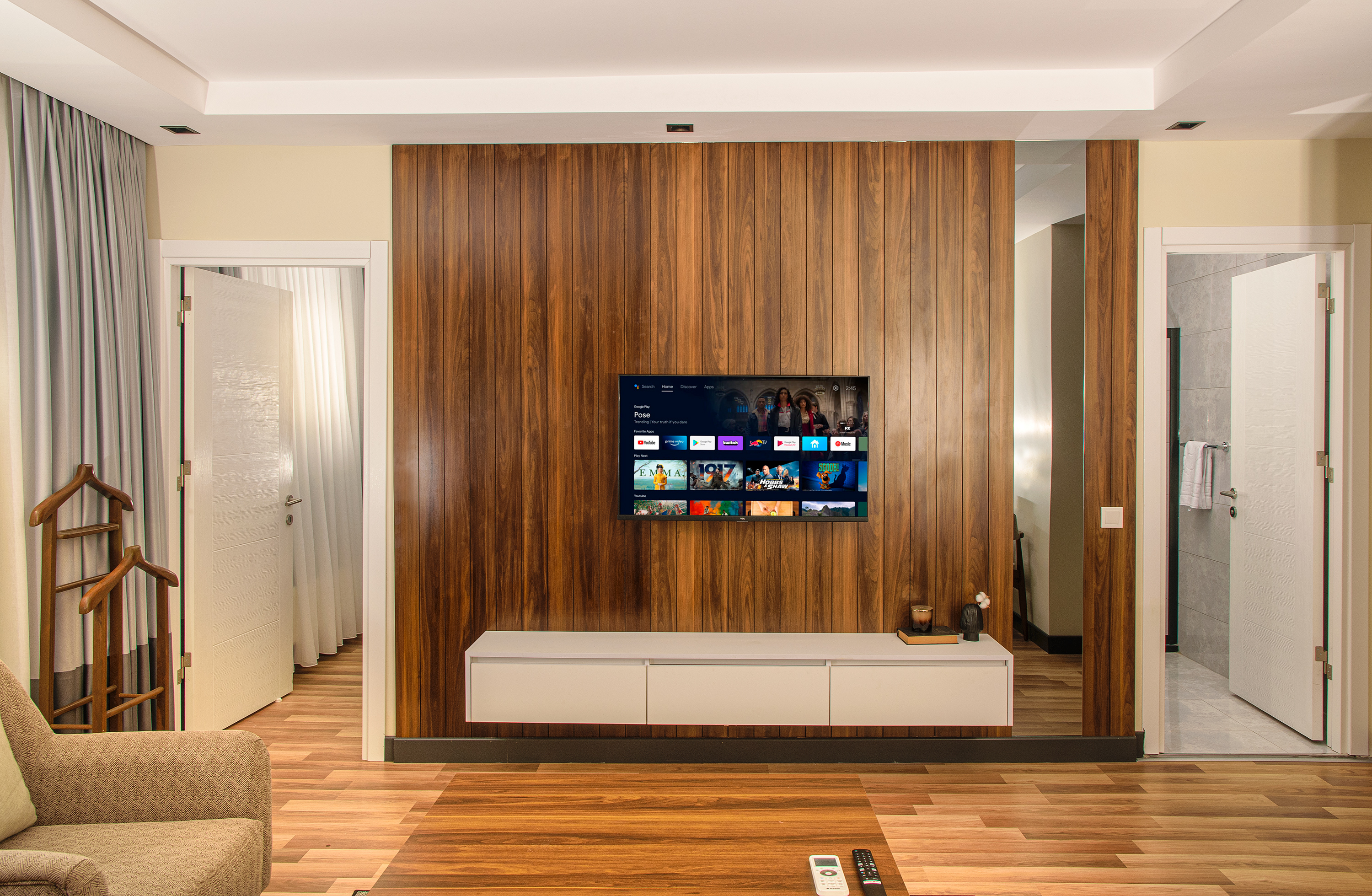 Family Room Superior One Bedroom