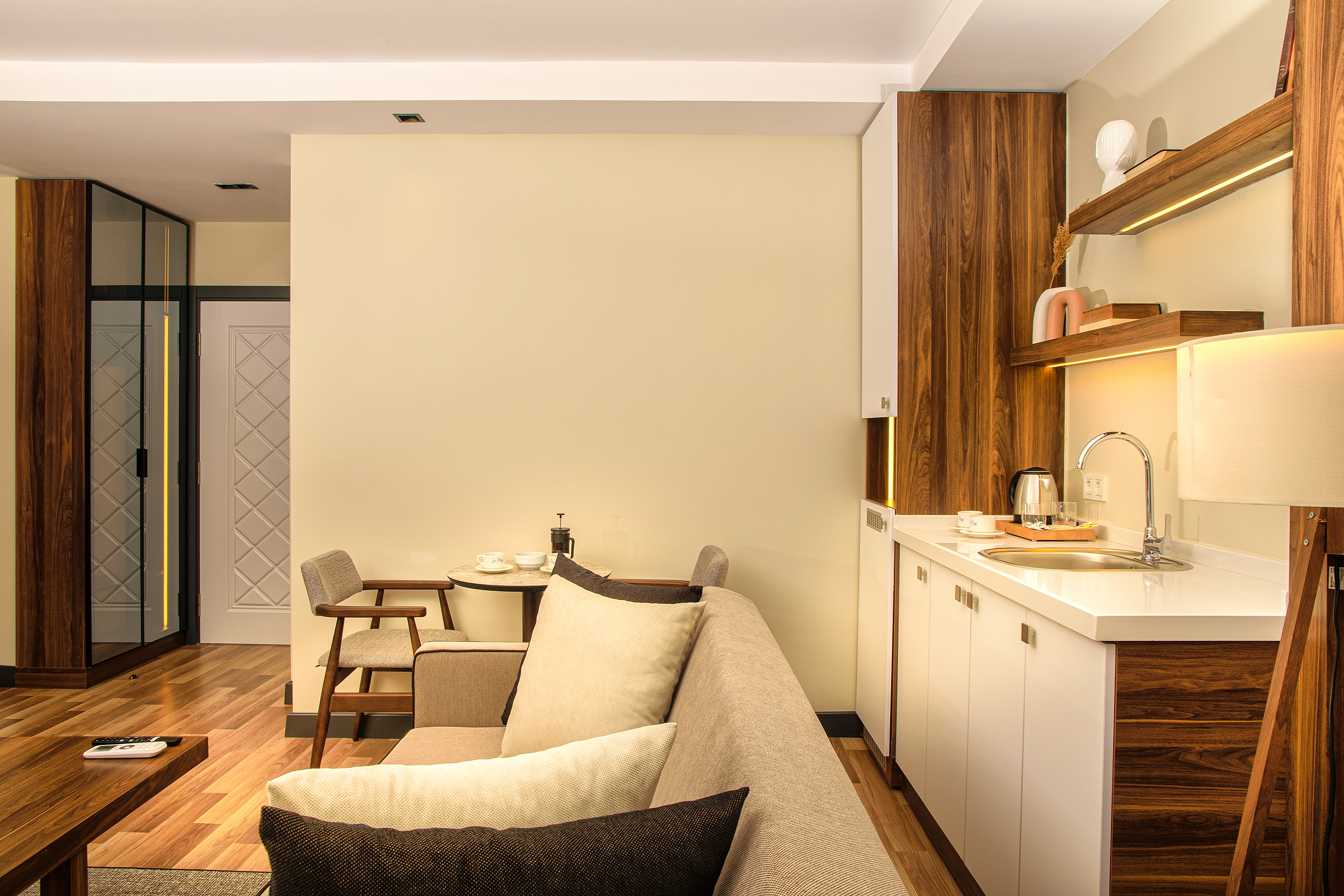 Family Room Superior One Bedroom