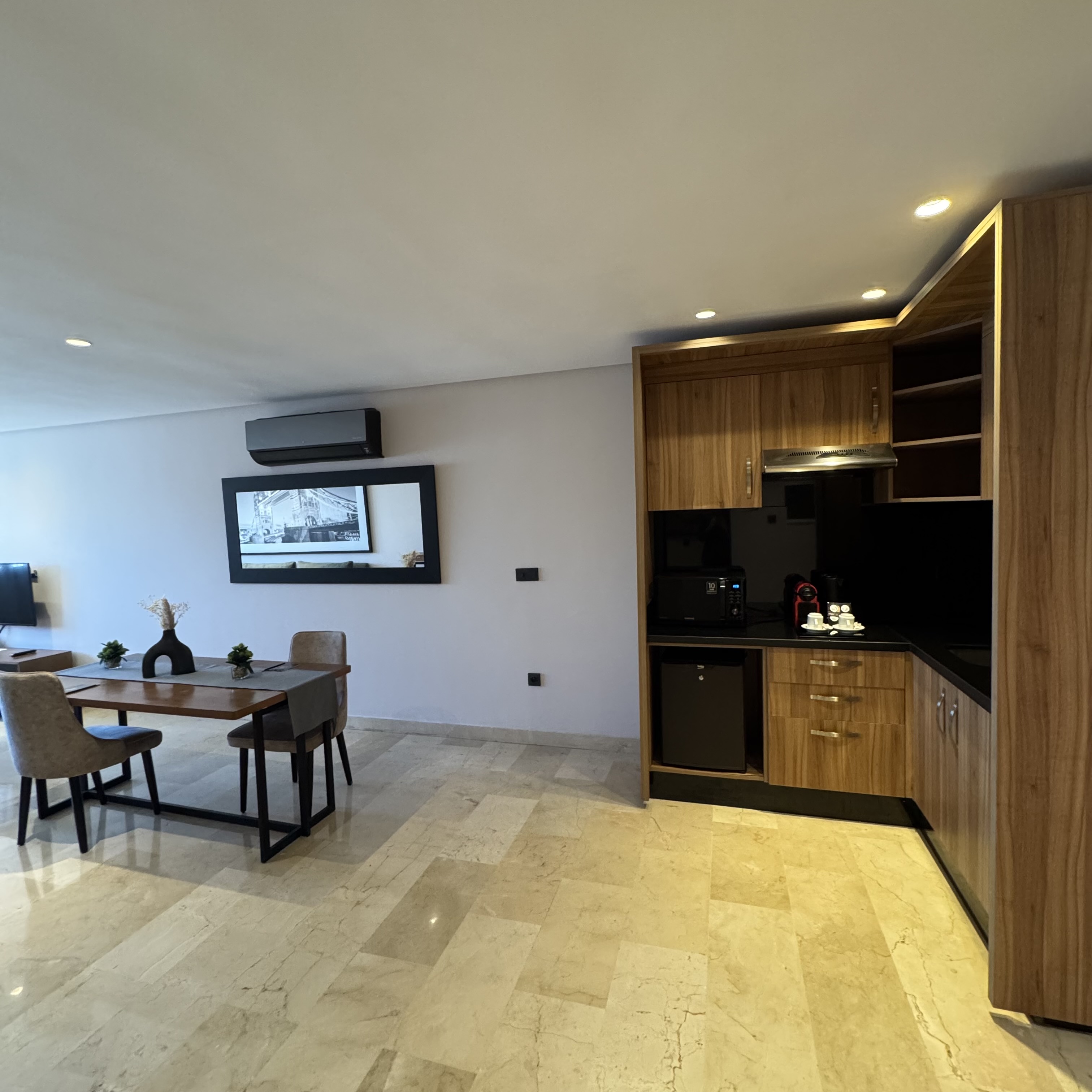 Suite Executive City View