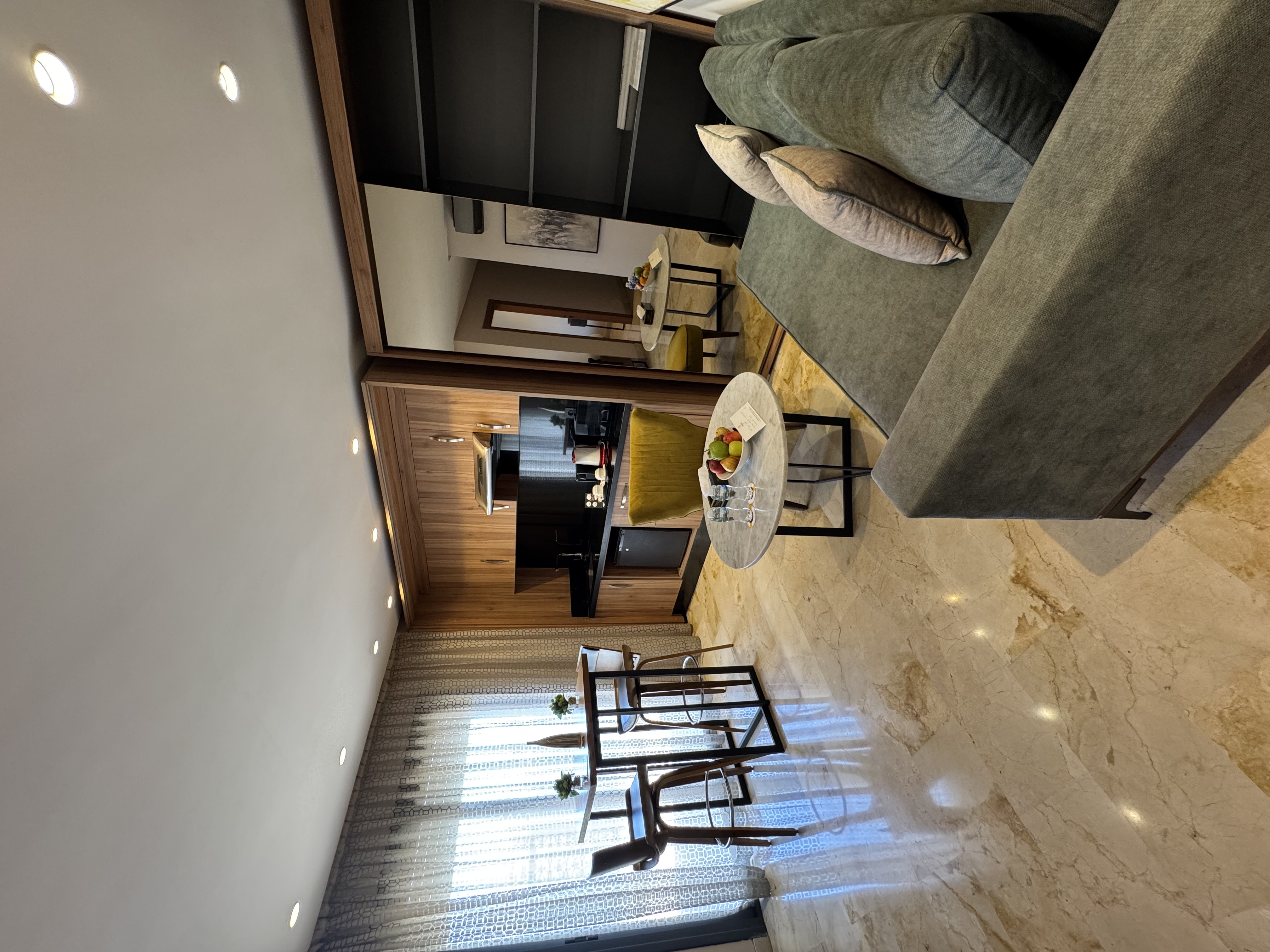 Junior Suite King Size Bed