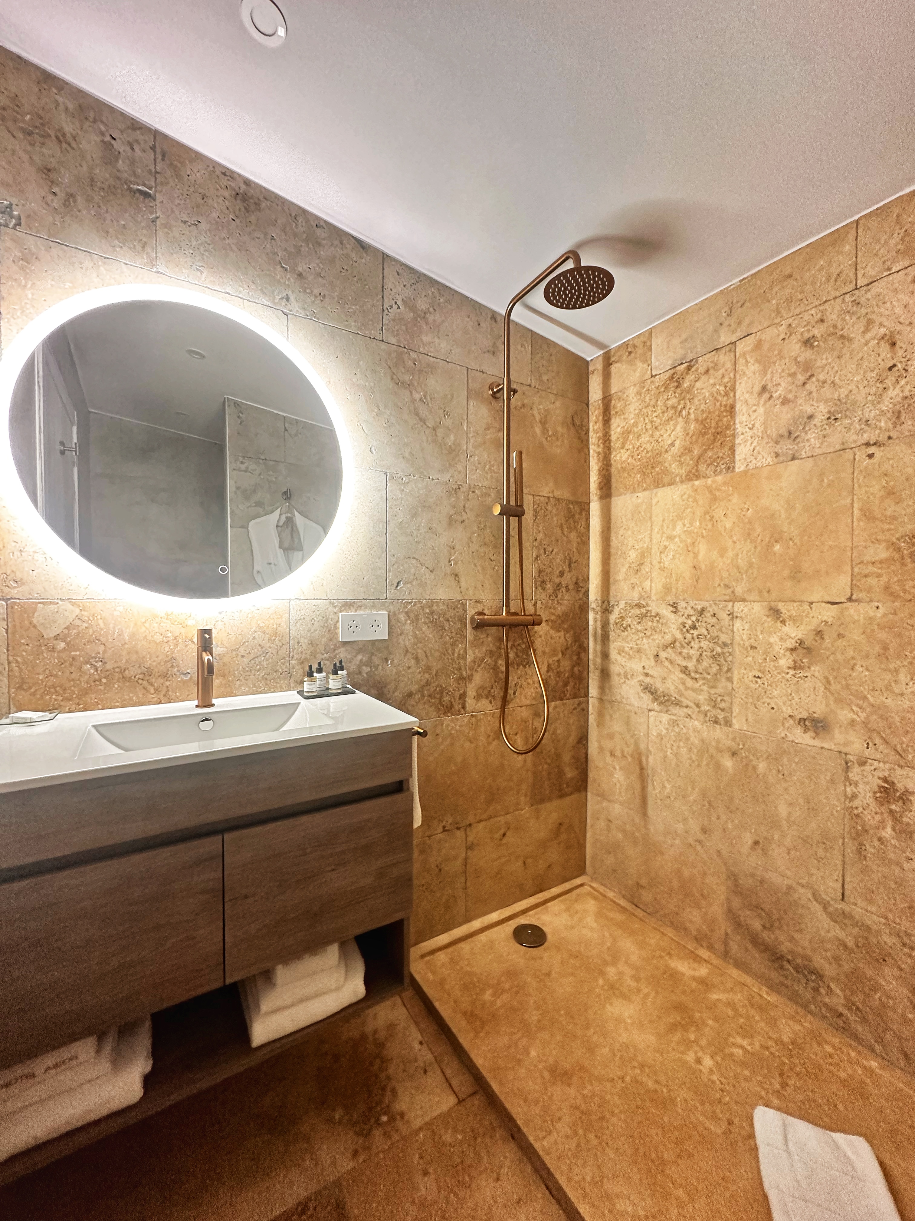 Suite Deluxe One Bed