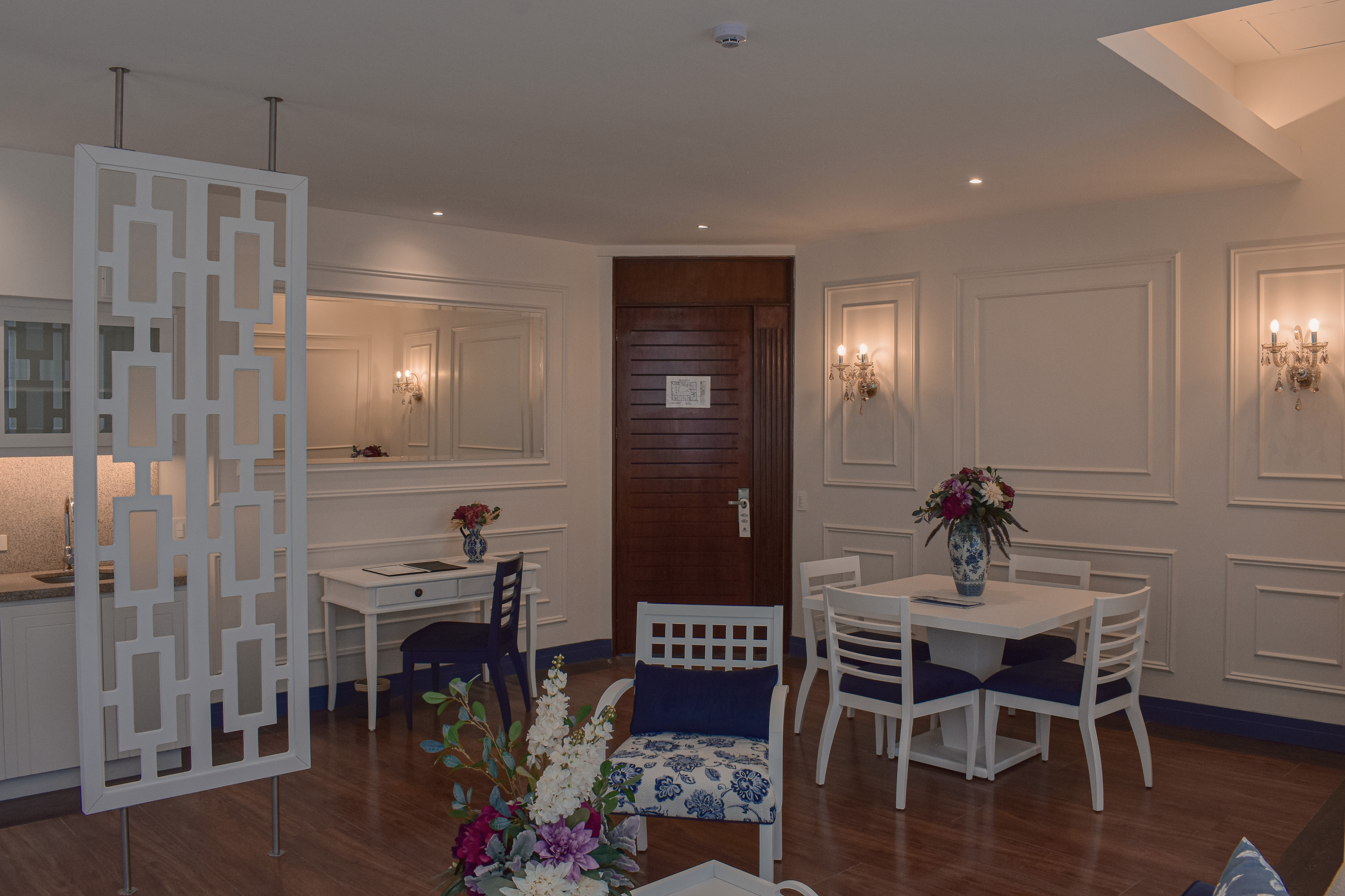 Suite Luxury City View