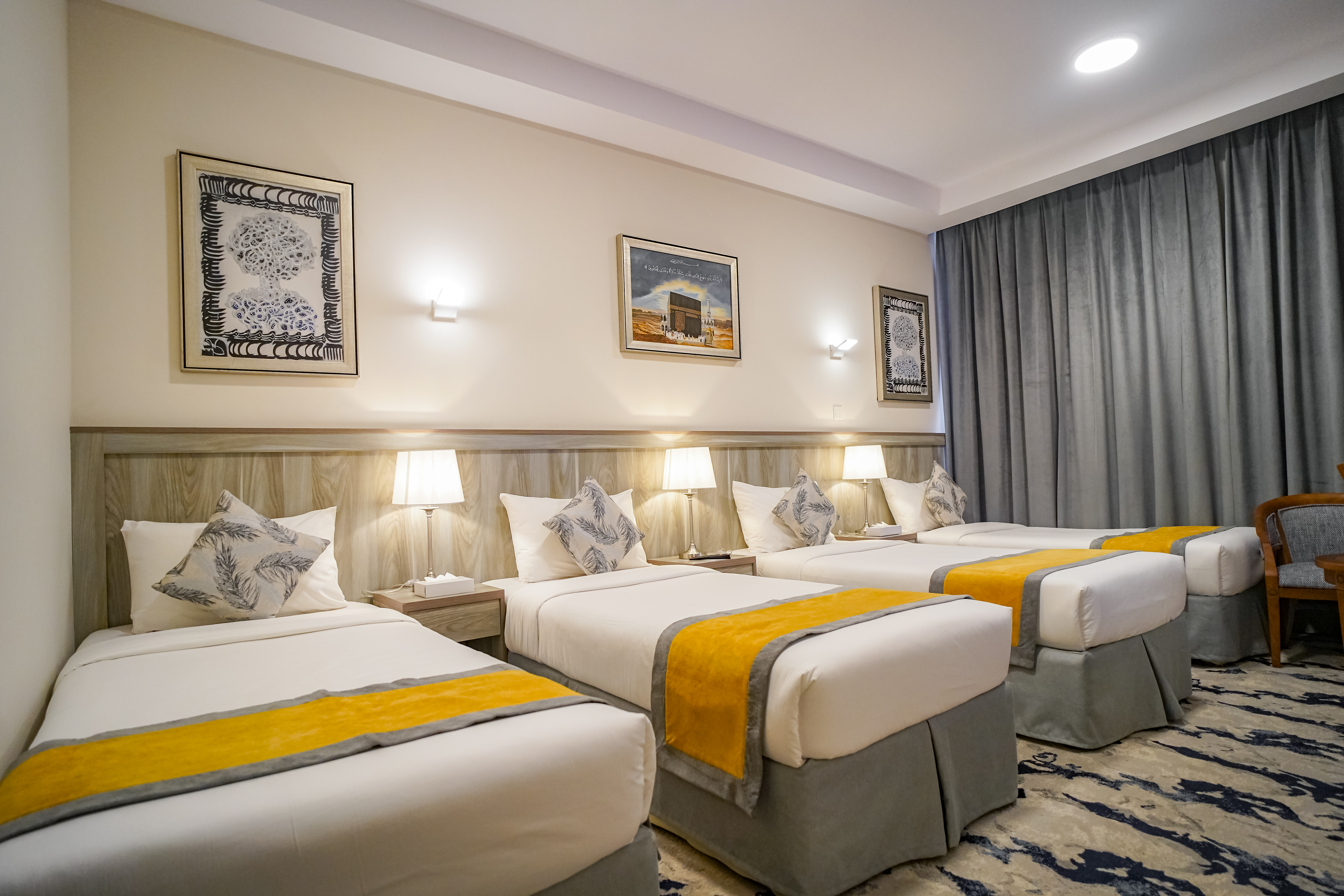 Quadruple Two Bedrooms