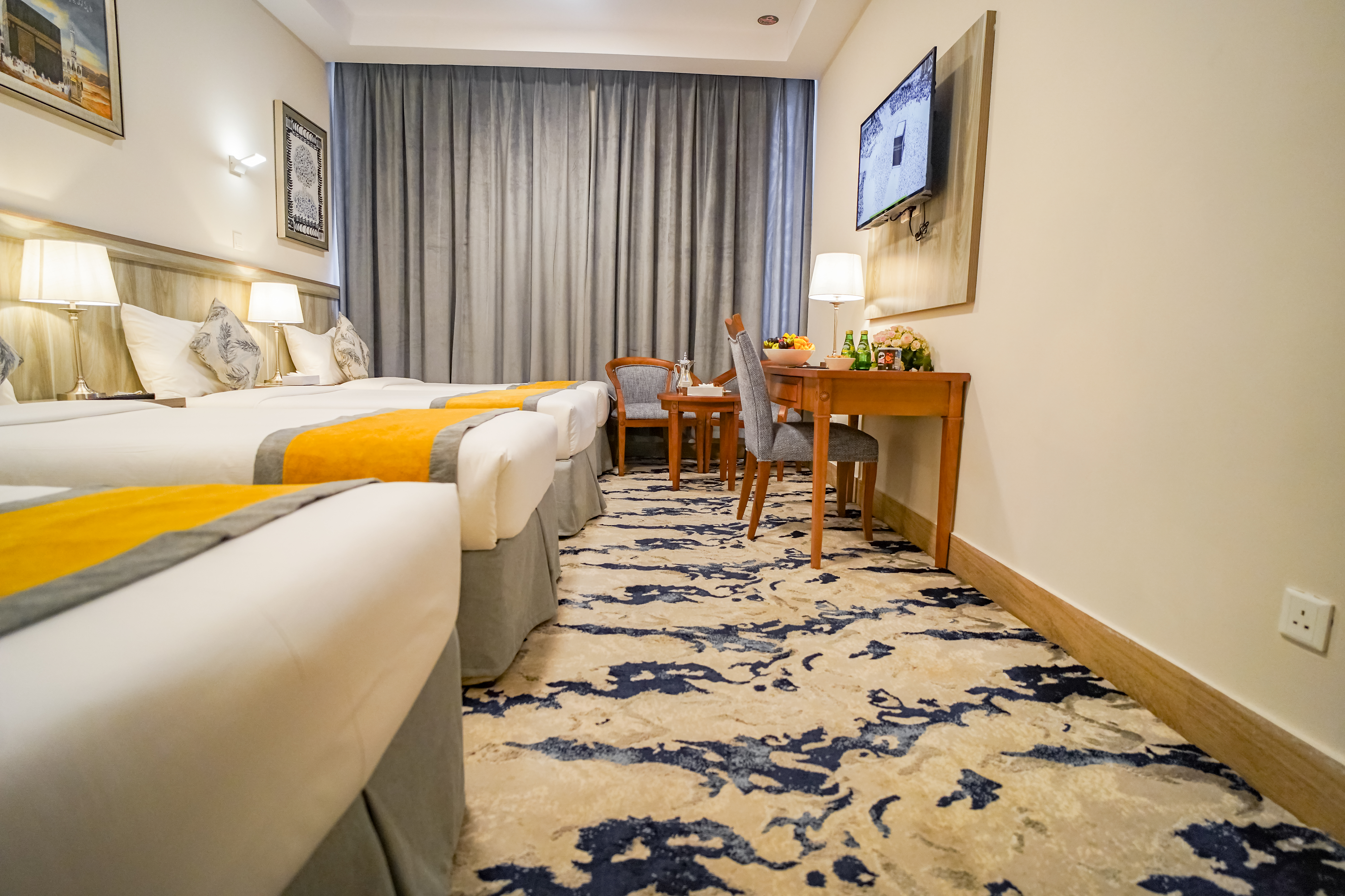 Quadruple Two Bedrooms