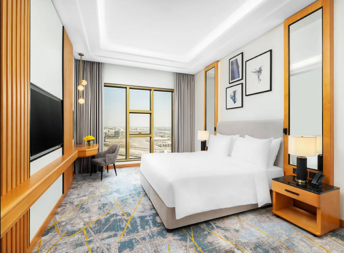 Double Deluxe Smoking