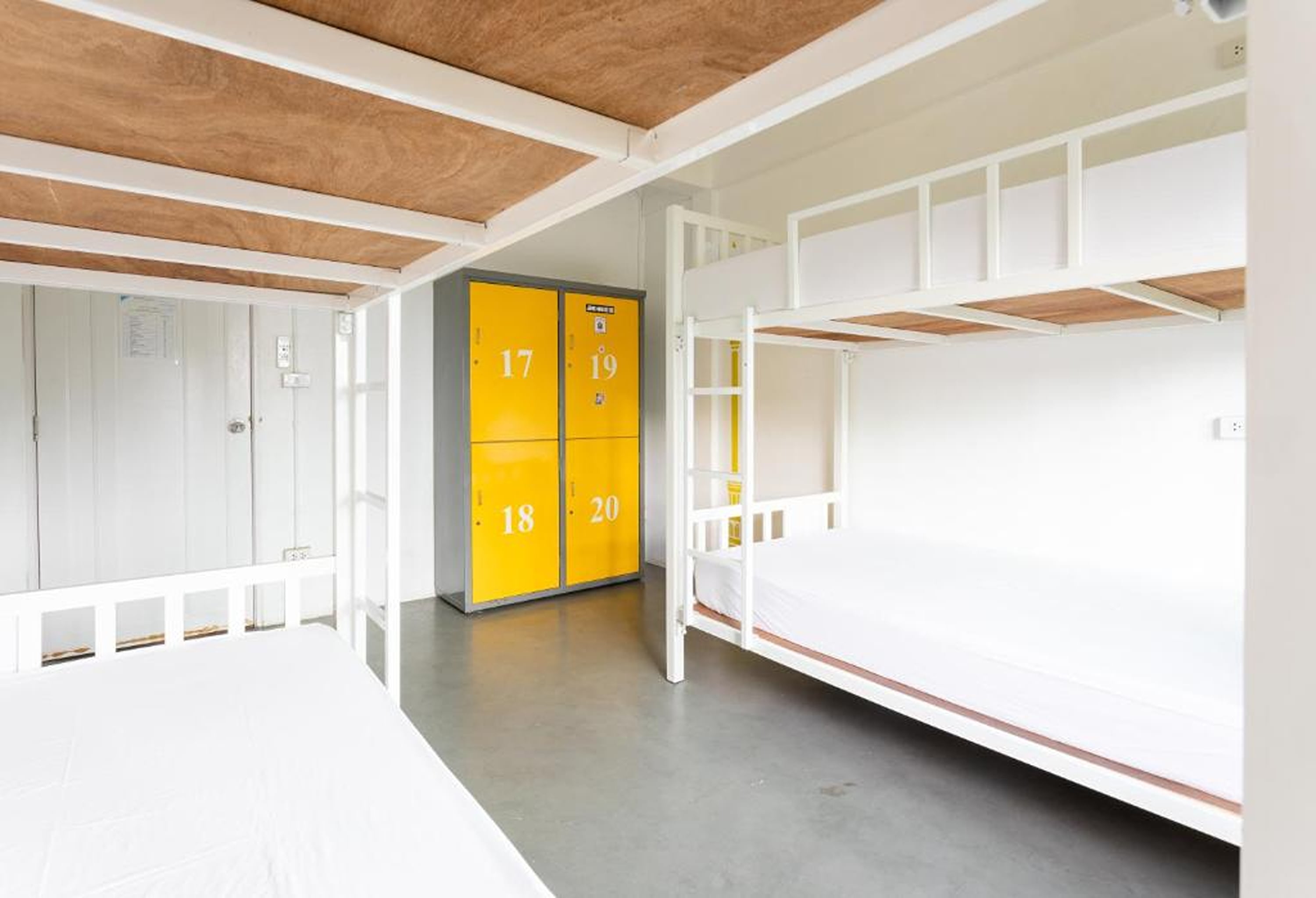 Bed in Dormitory Male Room