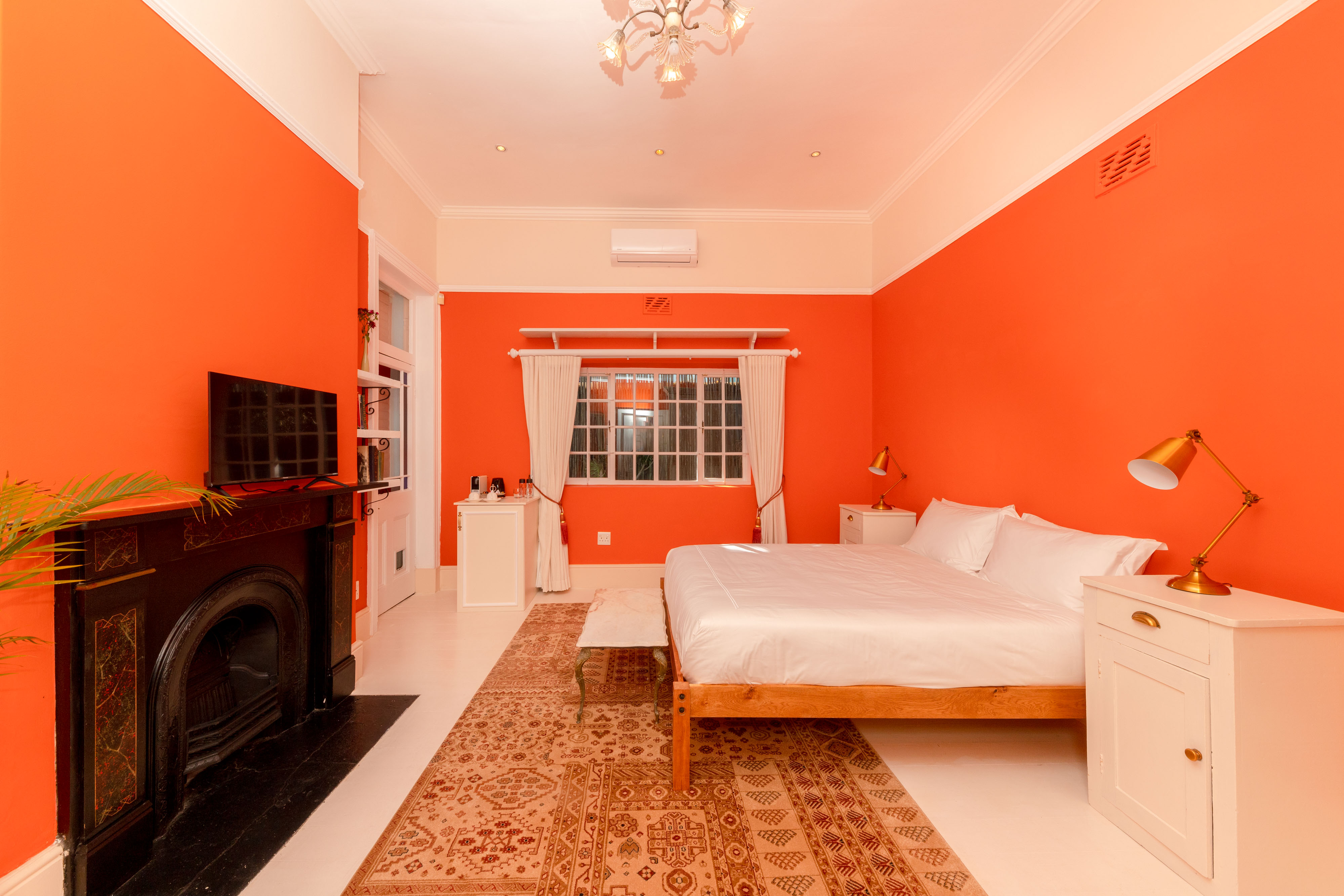 Double Superior Queen Bed